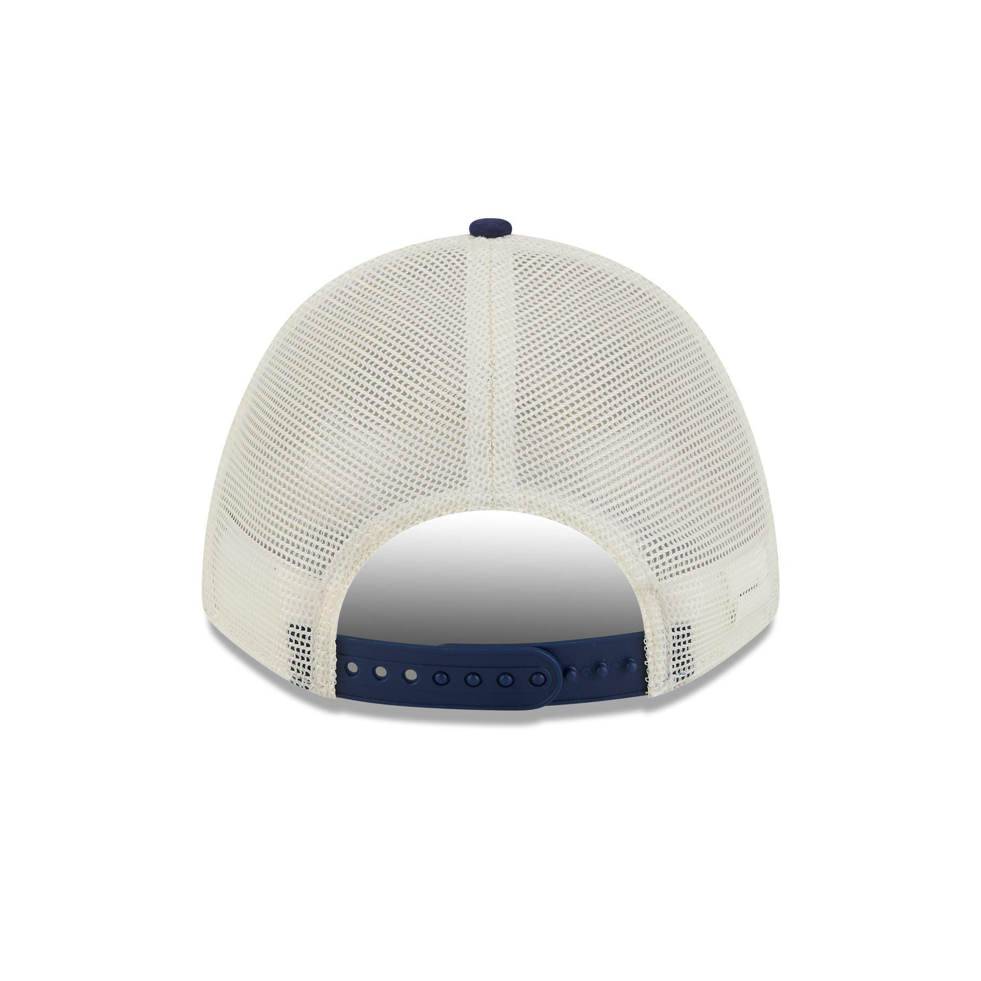 Georgetown Hoyas Chrome Arch 9FORTY M-Crown A-Frame Trucker Hat Male Product Image