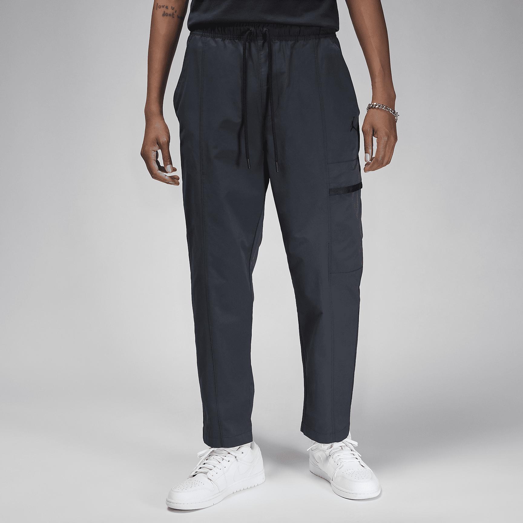 Jordan Essentials Men's Woven Pants Product Image
