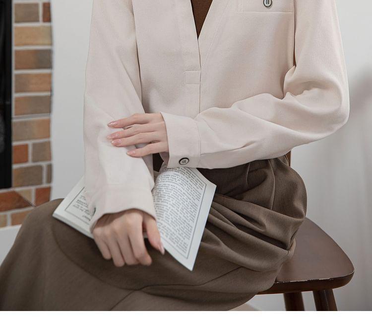 Long Sleeve Mock Neck Two Tone Mock Two Piece Shirt Product Image