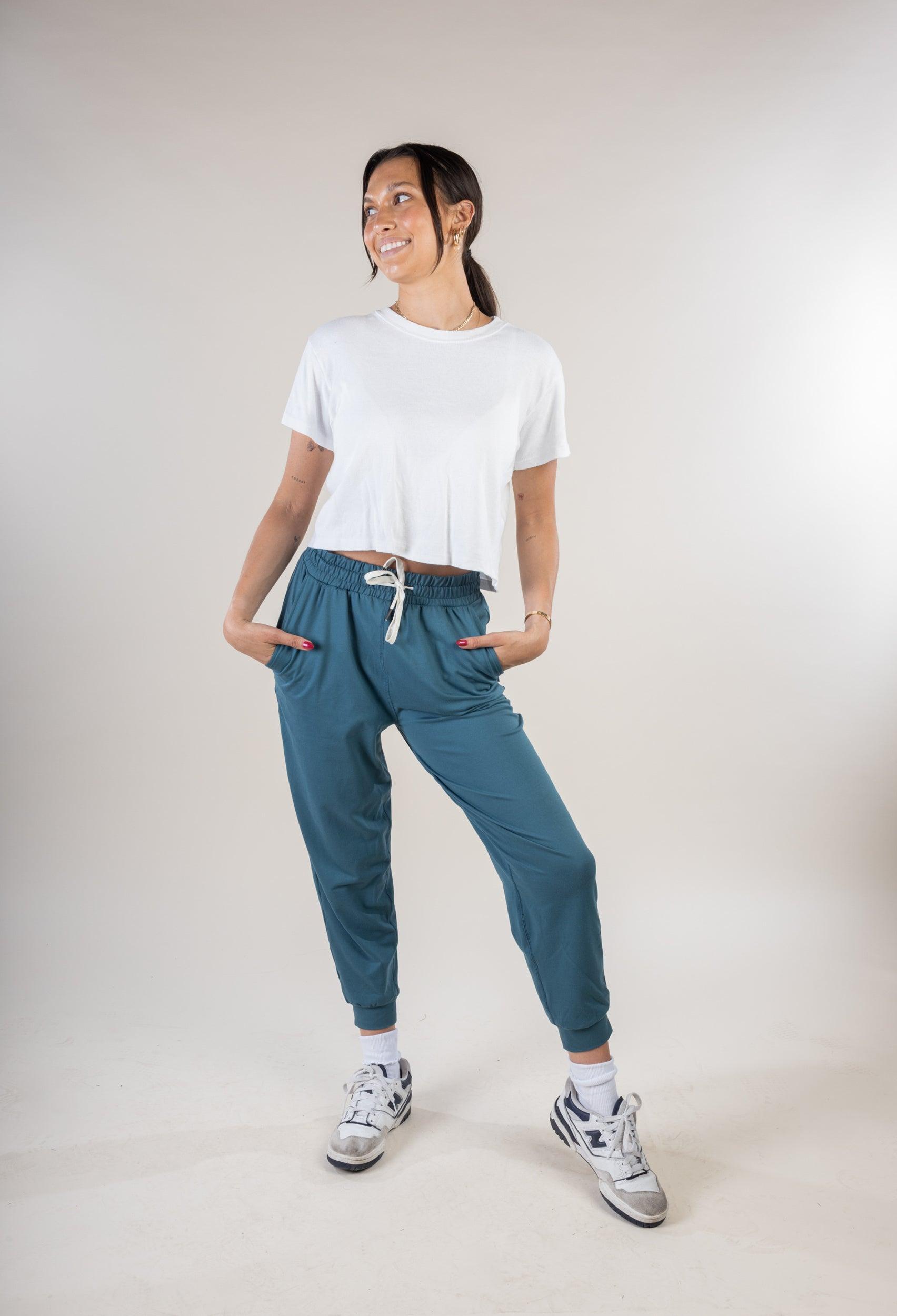 Women's Roam™ Joggers Product Image