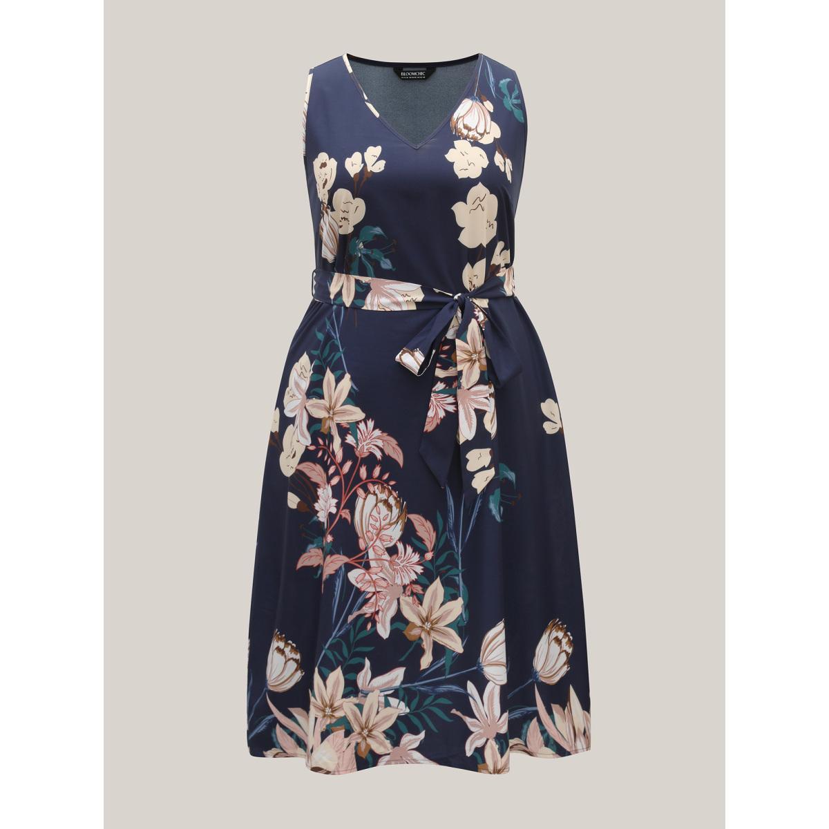 Plus Size Floral Print V Neck Pockets Midi Dress DarkBlue Women Elegant Belted V-neck Sleeveless Curvy BloomChic 22-24/3X Product Image