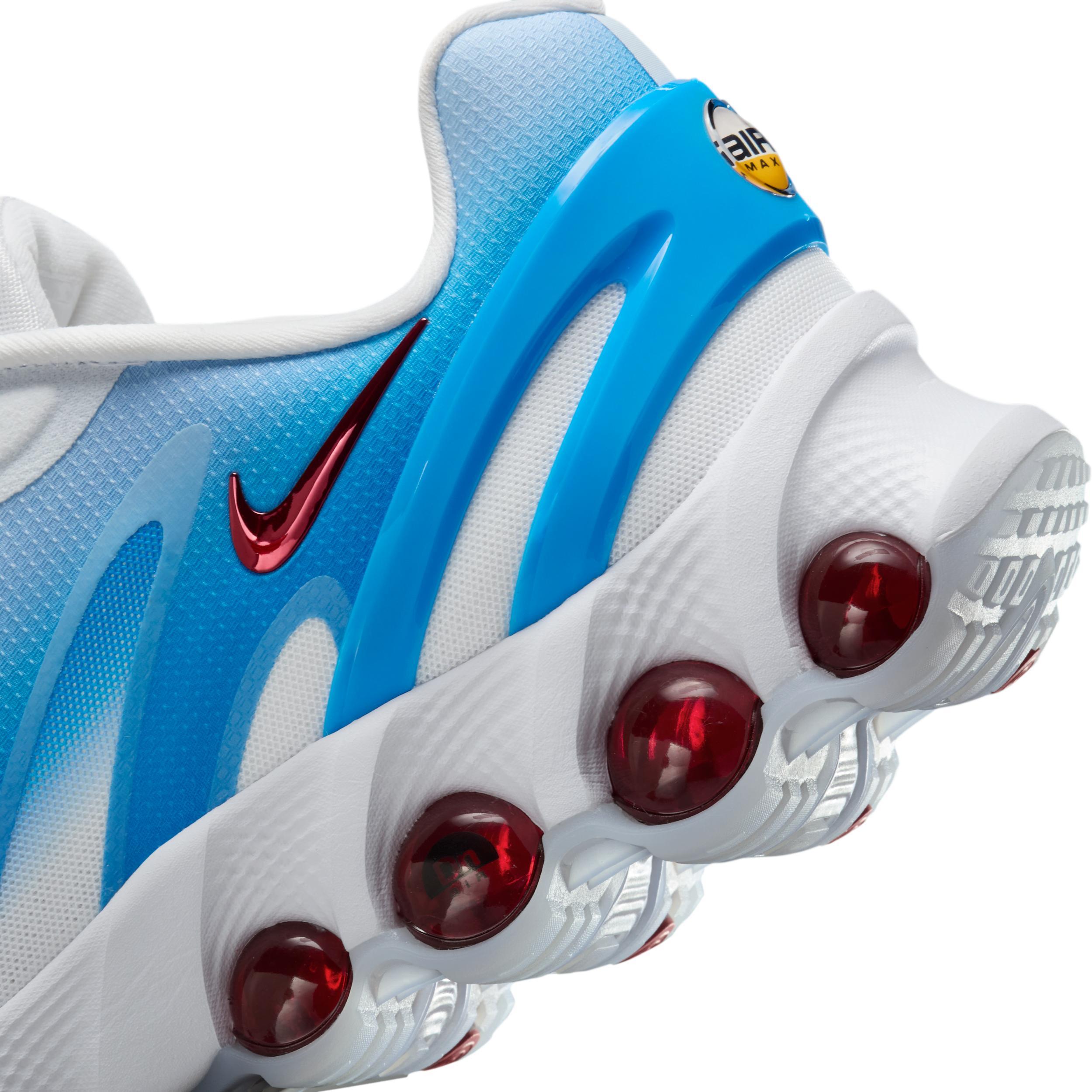 Nike Men's Air Max Dn8 Shoes Product Image