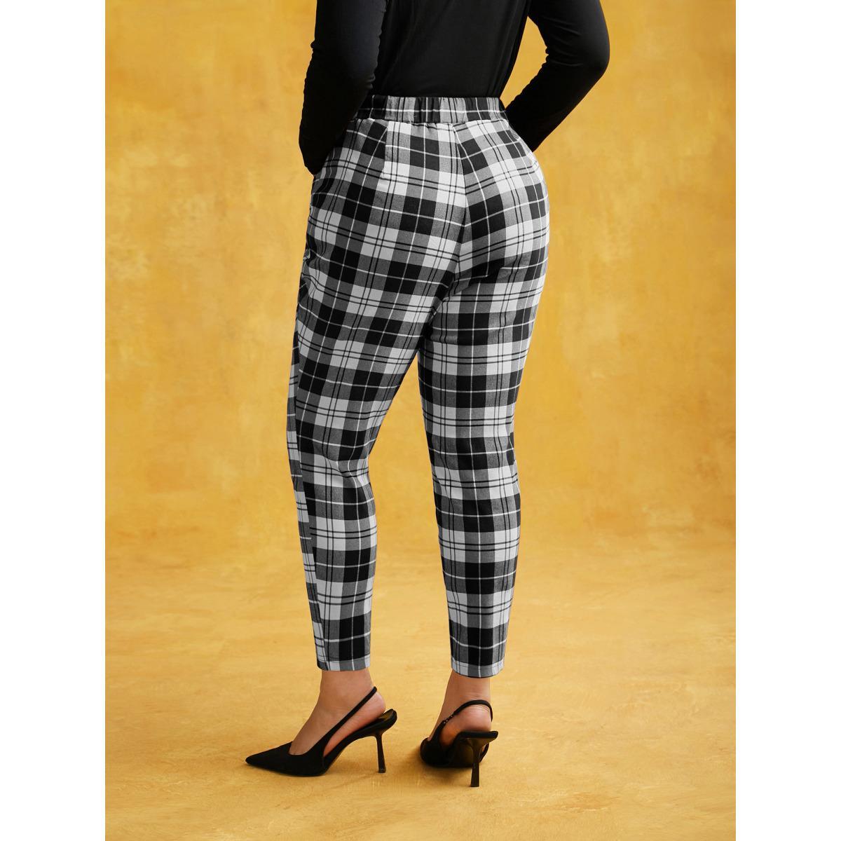 Plus Size Stretchy Plaid Lounge Leggings Women Black Elegant Medium stretch Skinny Mid Rise Everyday Leggings BloomChic 18-20/2X Product Image