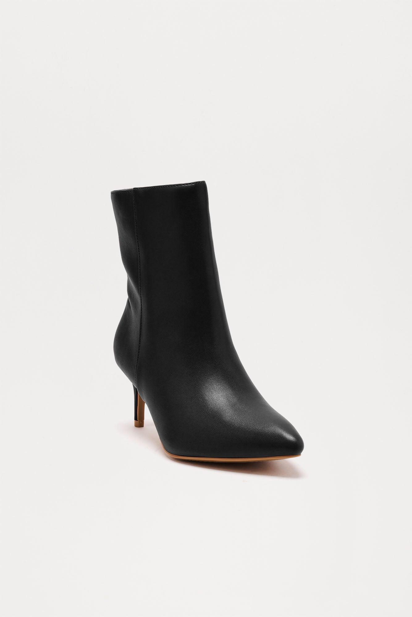 Bryson Heeled Booties - Black Product Image