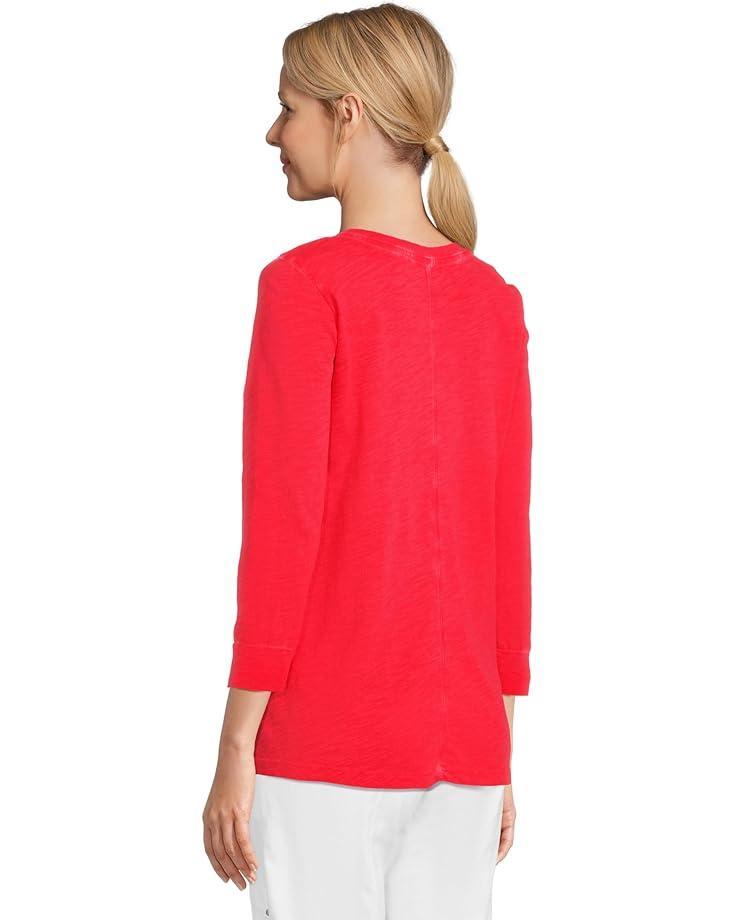 3/4 Sleeve V-Neck Tee with Curved Hem Product Image