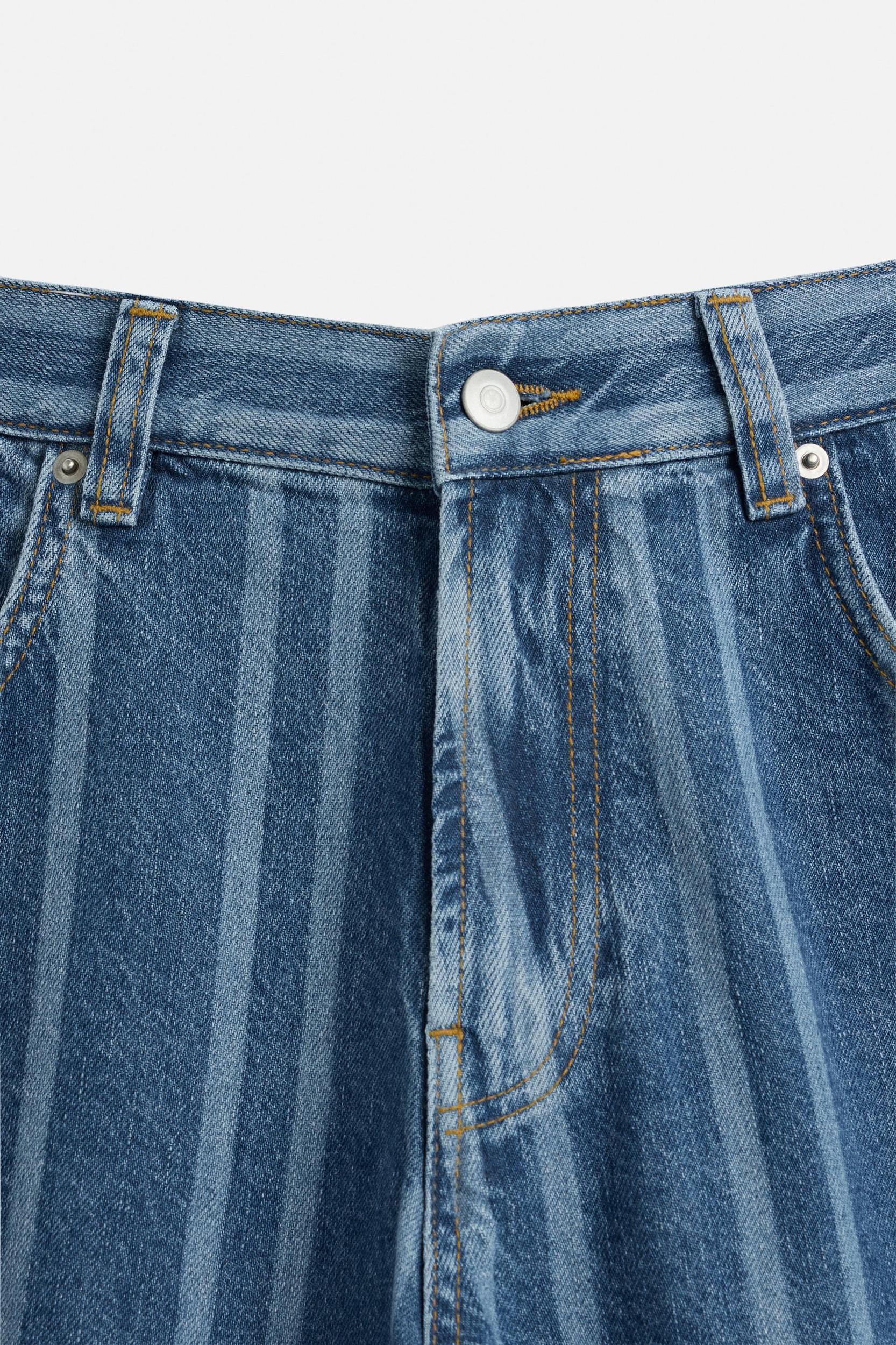 STRIPED RELAXED FIT JEANS Product Image
