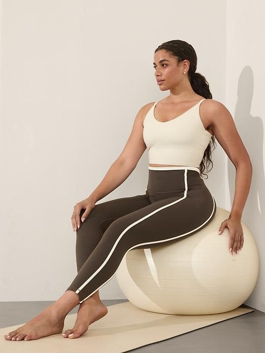 Elation Ultra High Rise Shine 7/8 Legging Product Image