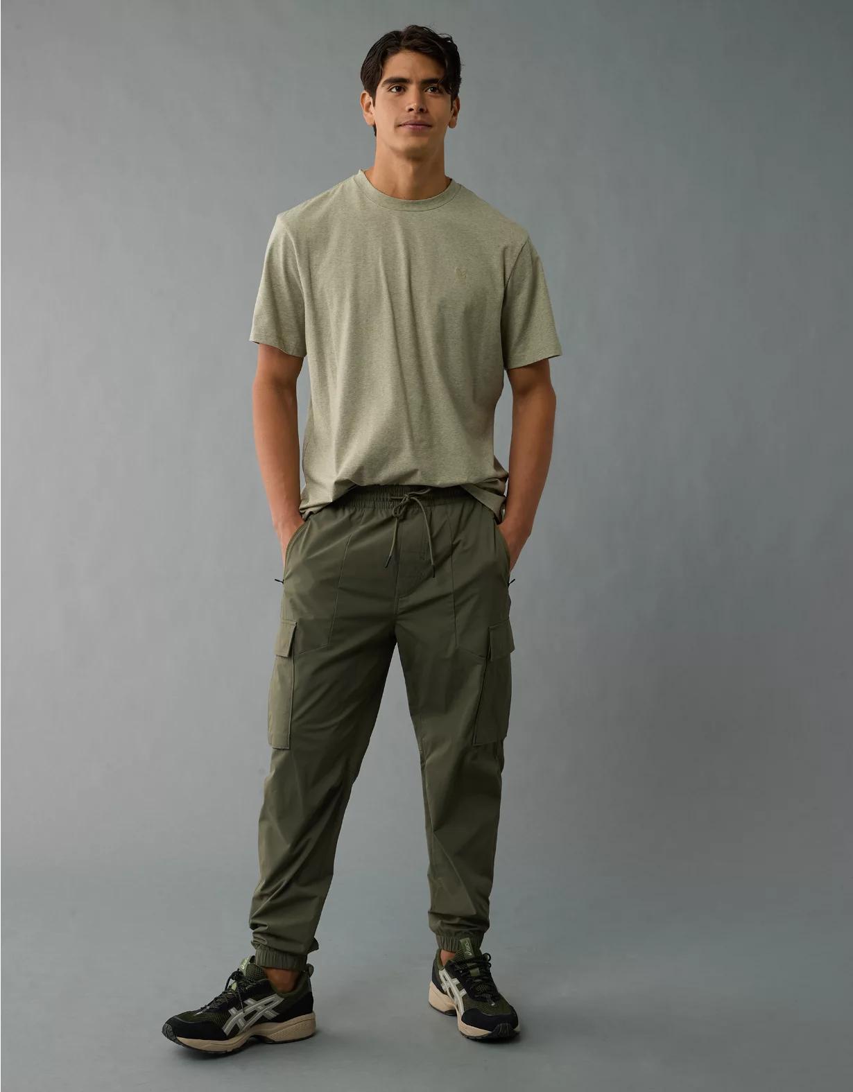 AE 24/7 Tech Cargo Jogger Product Image
