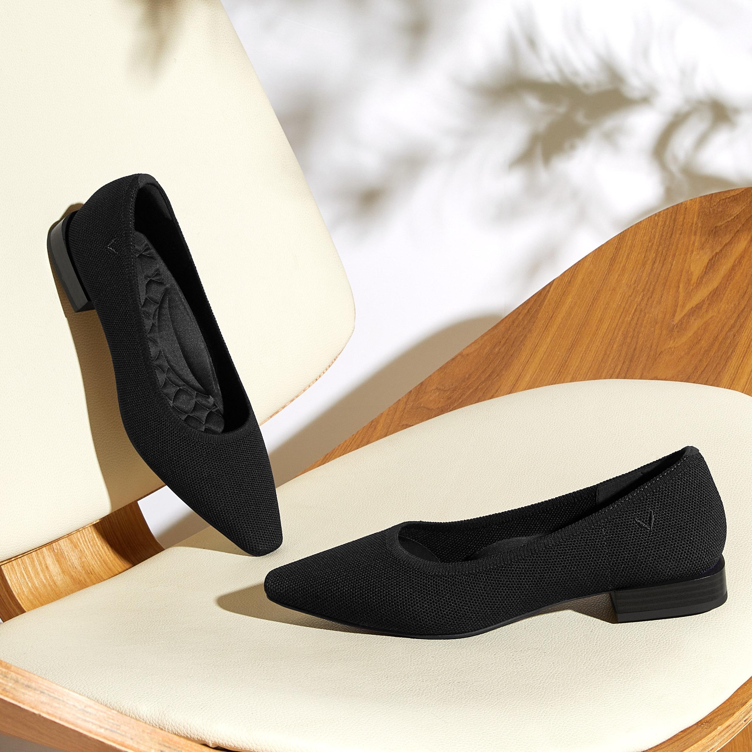 Small Square-Toe Heels (Minnie Pro) Product Image