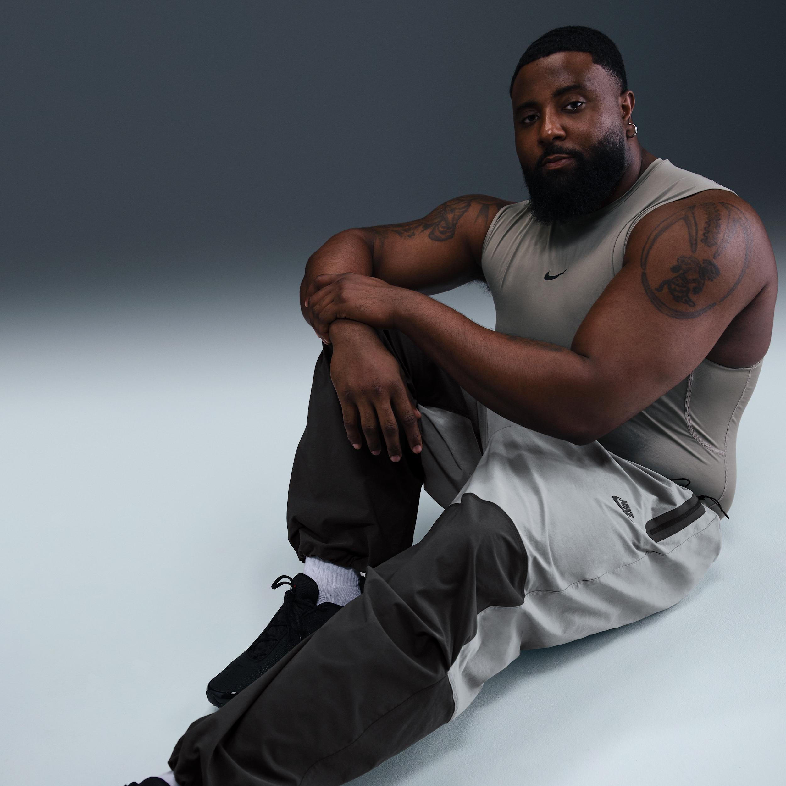 Nike Mens Tech Woven Oversized Pants Product Image