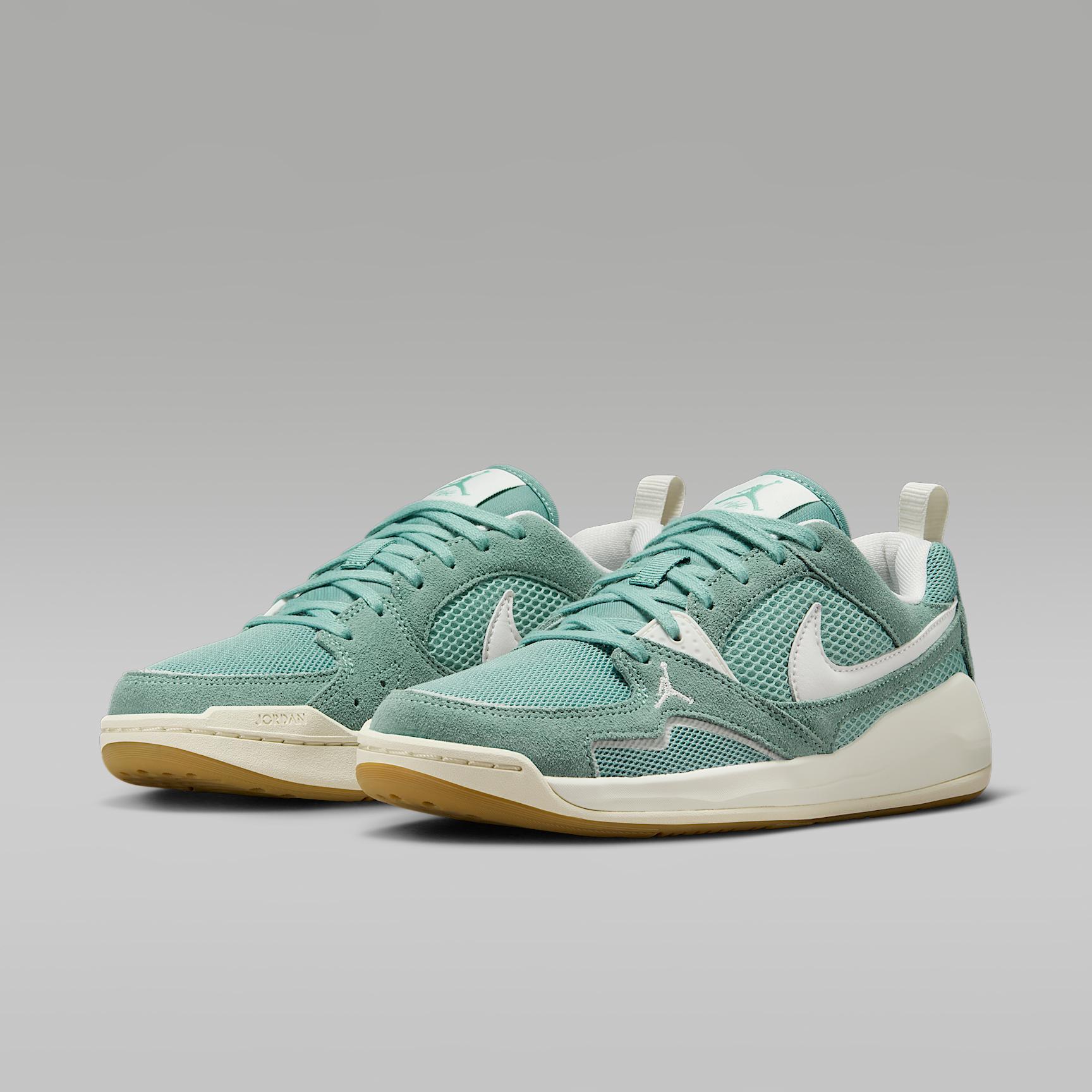 Women's Jordan CMFT Era Shoes Product Image