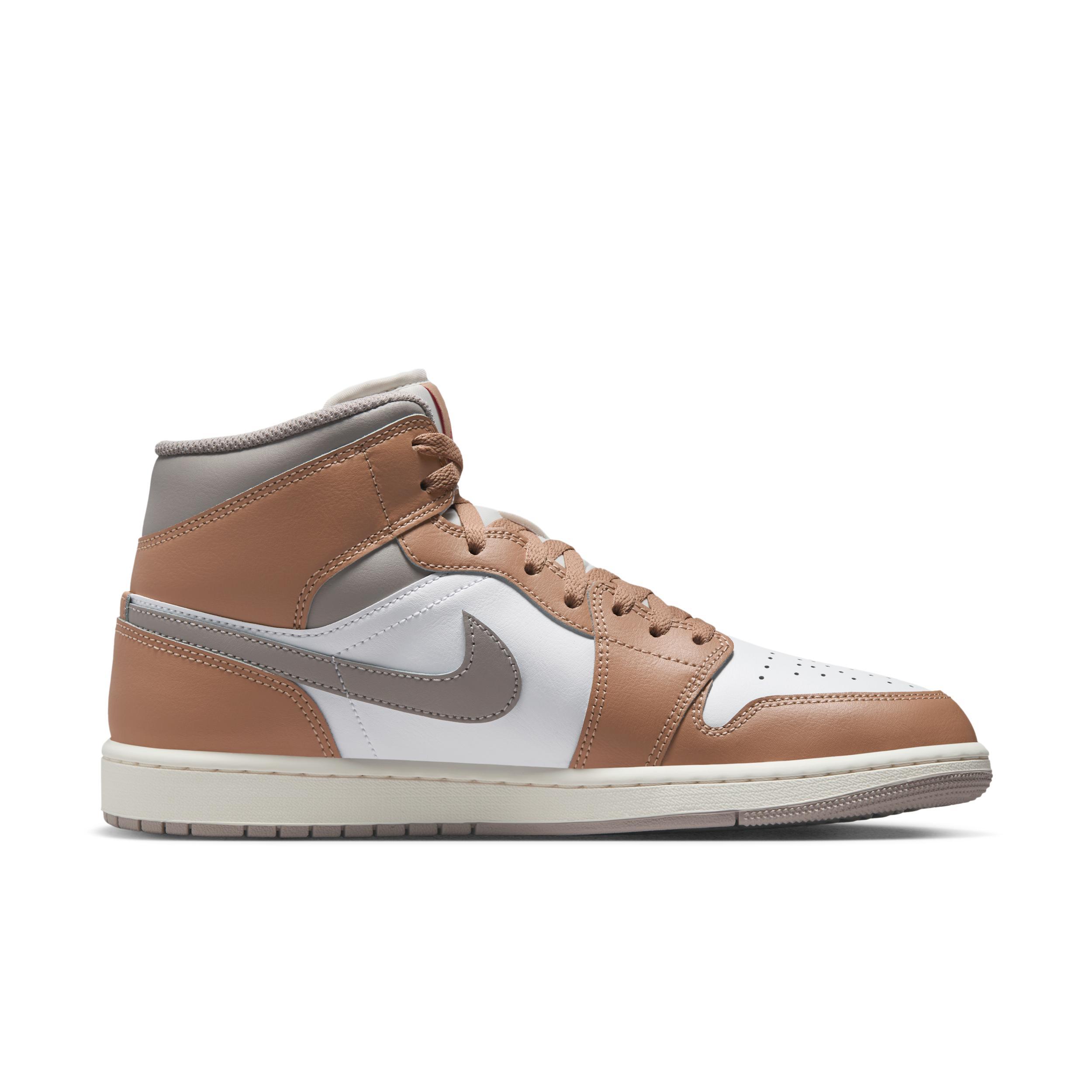 Men's Air Jordan 1 Mid Shoes Product Image