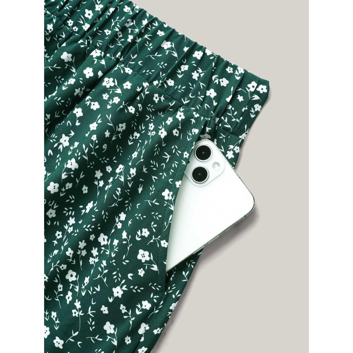 Plus Size Ditsy Floral Print Tiered Tied Maxi Skirt Women Emerald Loose No stretch Side seam pocket Vacation Skirts BloomChic 28/5X Product Image