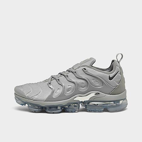 Nike Men's Air VaporMax Plus Shoes Product Image