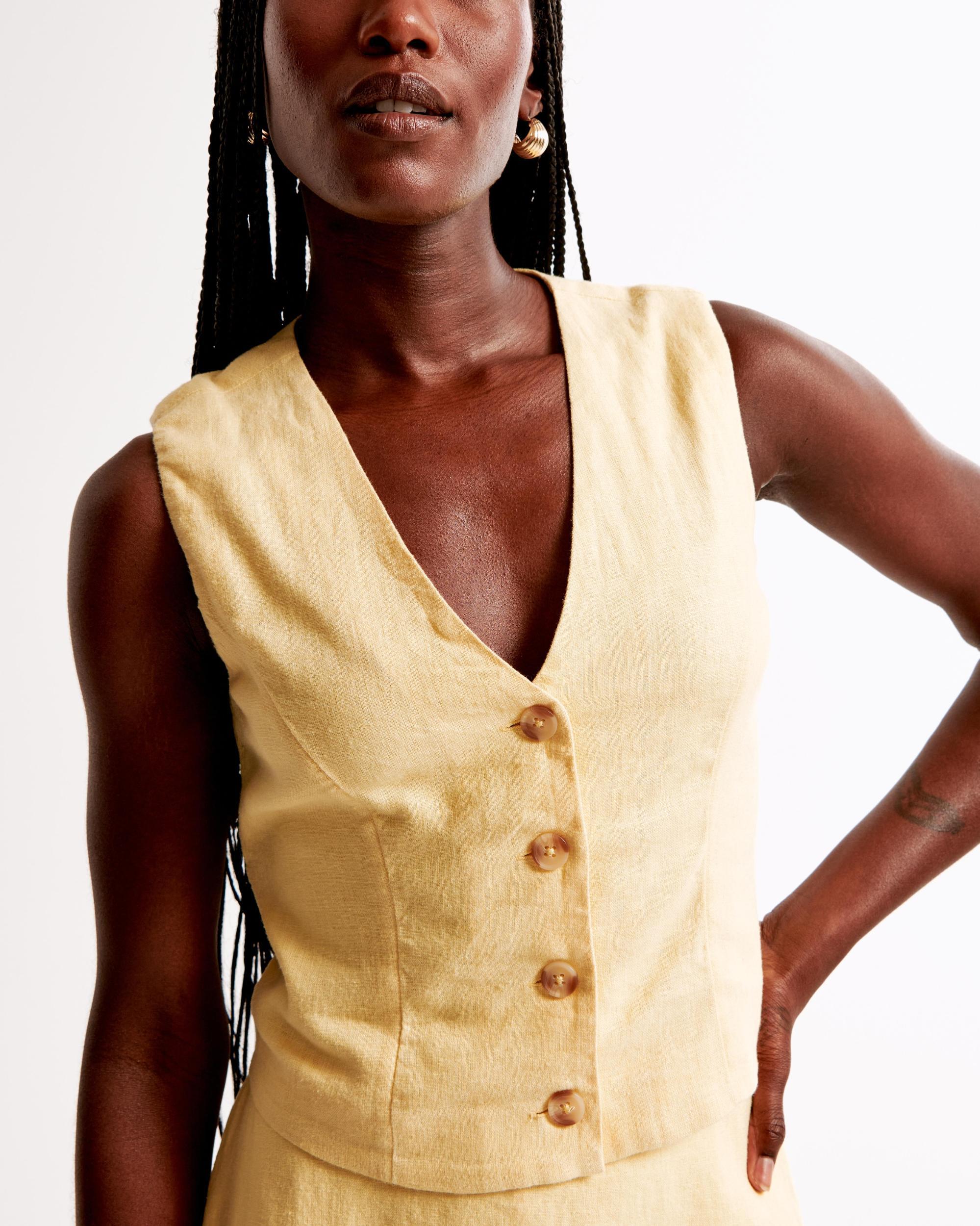 The A&F Mara Linen-Blend Vest Product Image