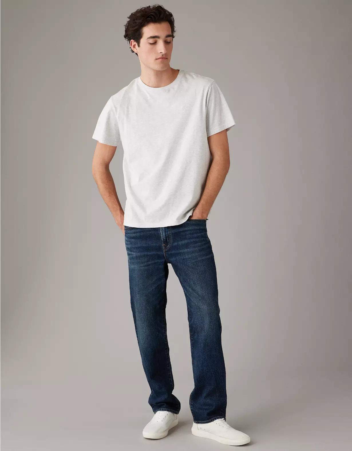 AE EasyFlex Relaxed Straight Jean Product Image