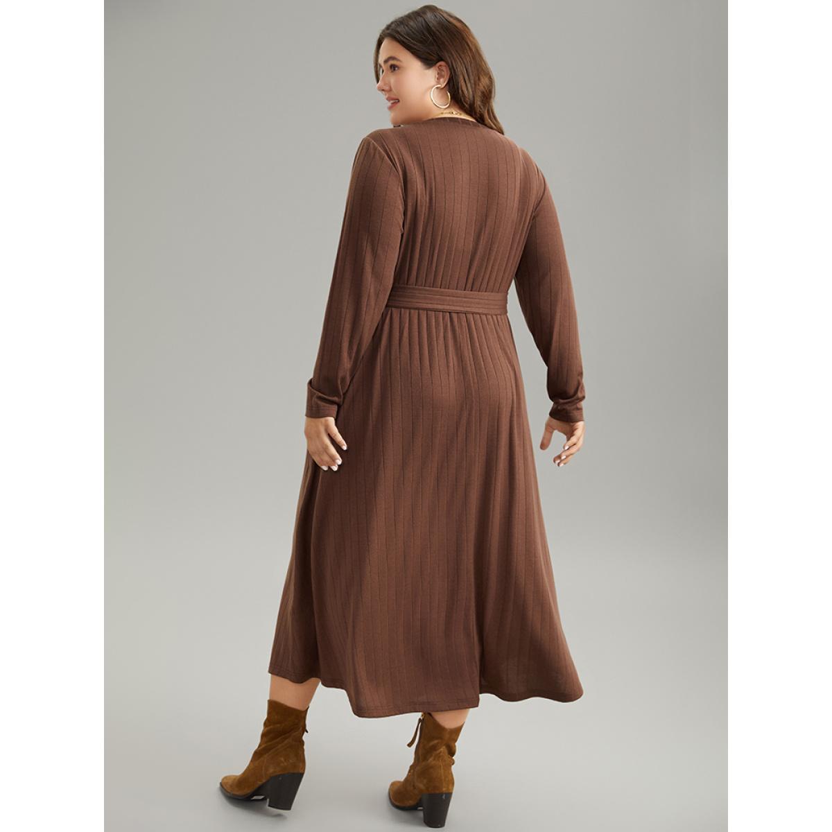 Plus Size Plain Rib Knit Belted Pocket Dress DarkBrown Women Elegant Plain Round Neck Long Sleeve Curvy Midi Dress BloomChic 26/4X Product Image