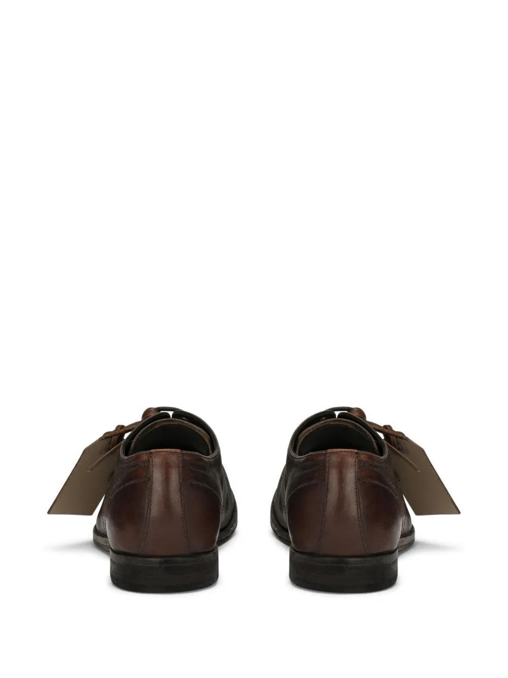 logo-tag leather derby shoes Product Image