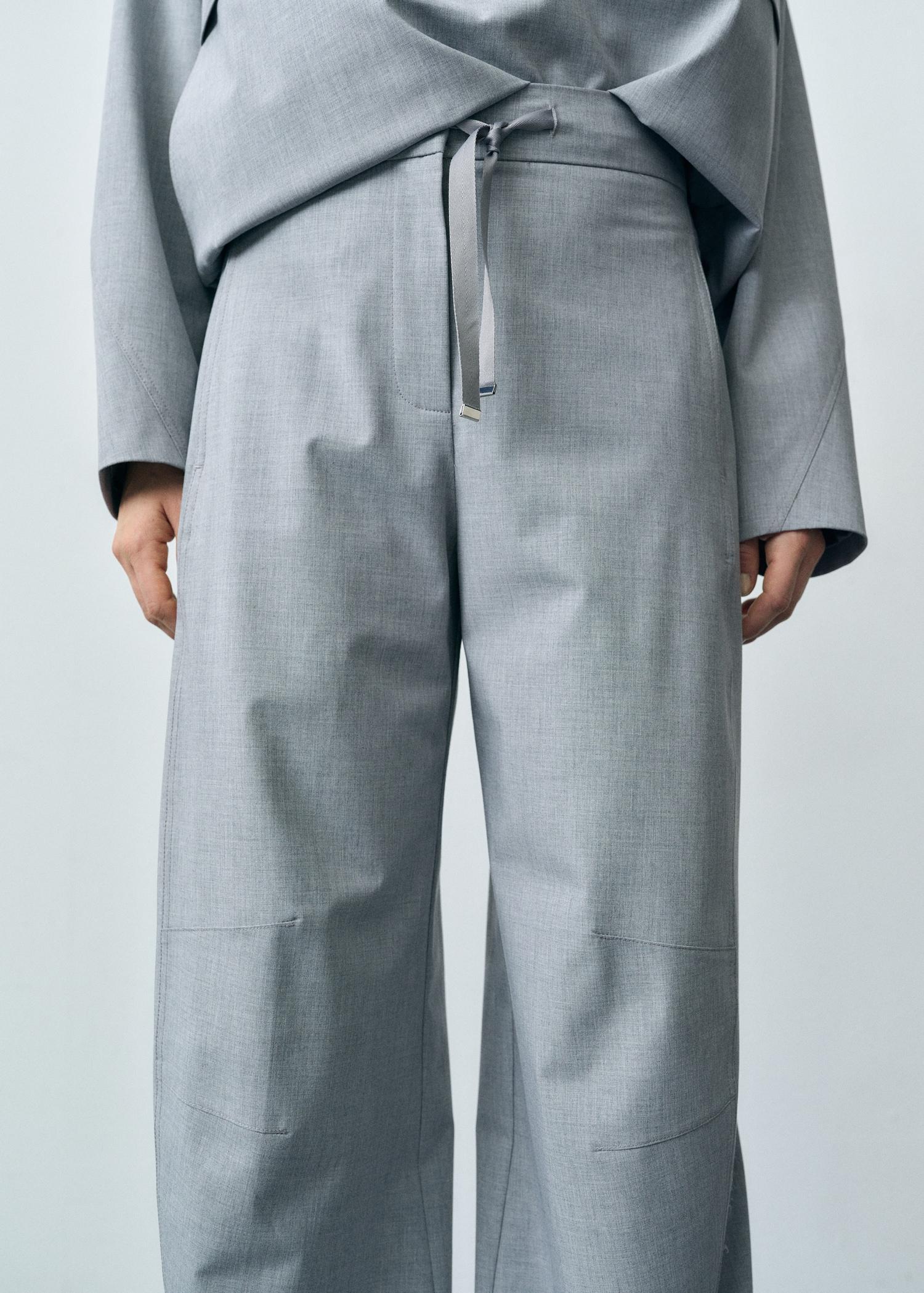 Drawstring jogger pants - Women | MANGO USA Product Image