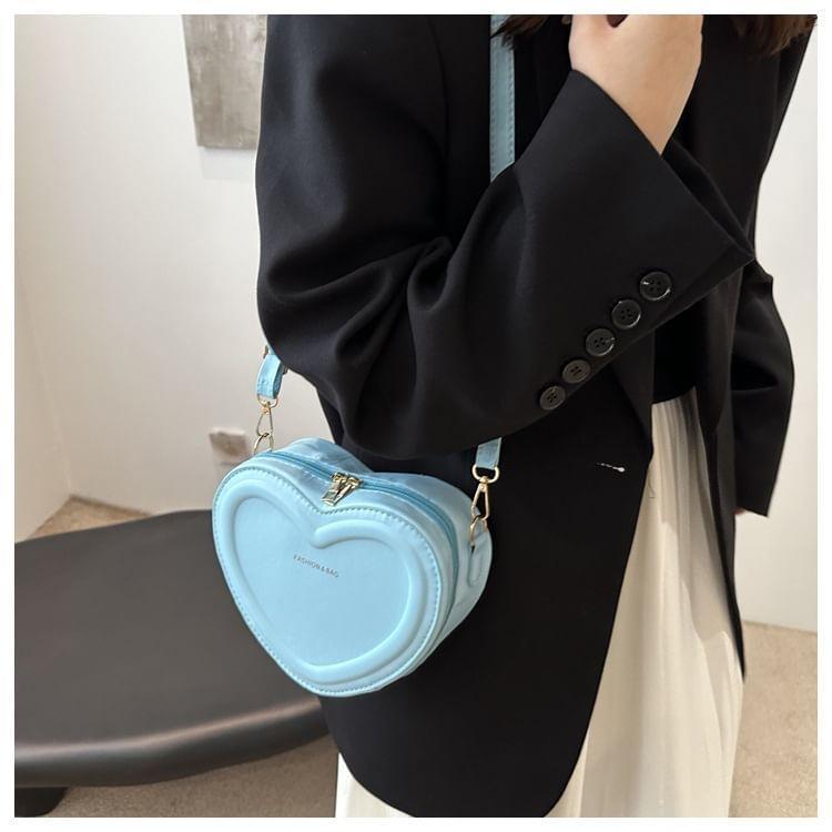 Heart Crossbody Bag Product Image