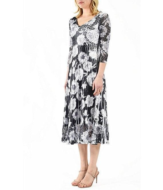 Komarov Charmeuse Floral Lace V-Neck 3/4 Sleeve Pleated Dress Product Image