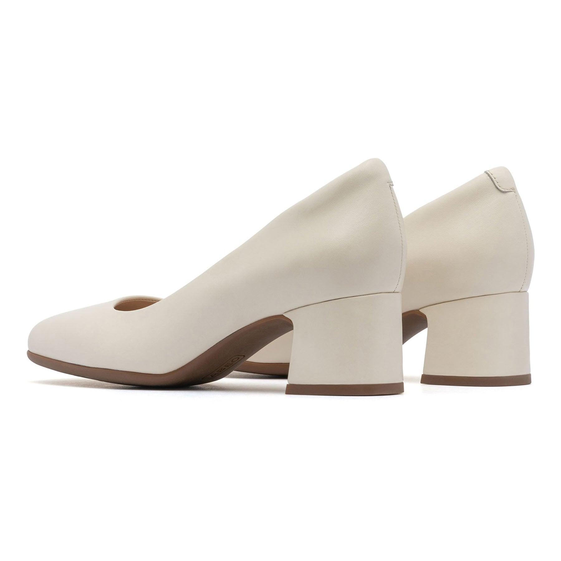 Avenue Pump Metatarsal Female Product Image
