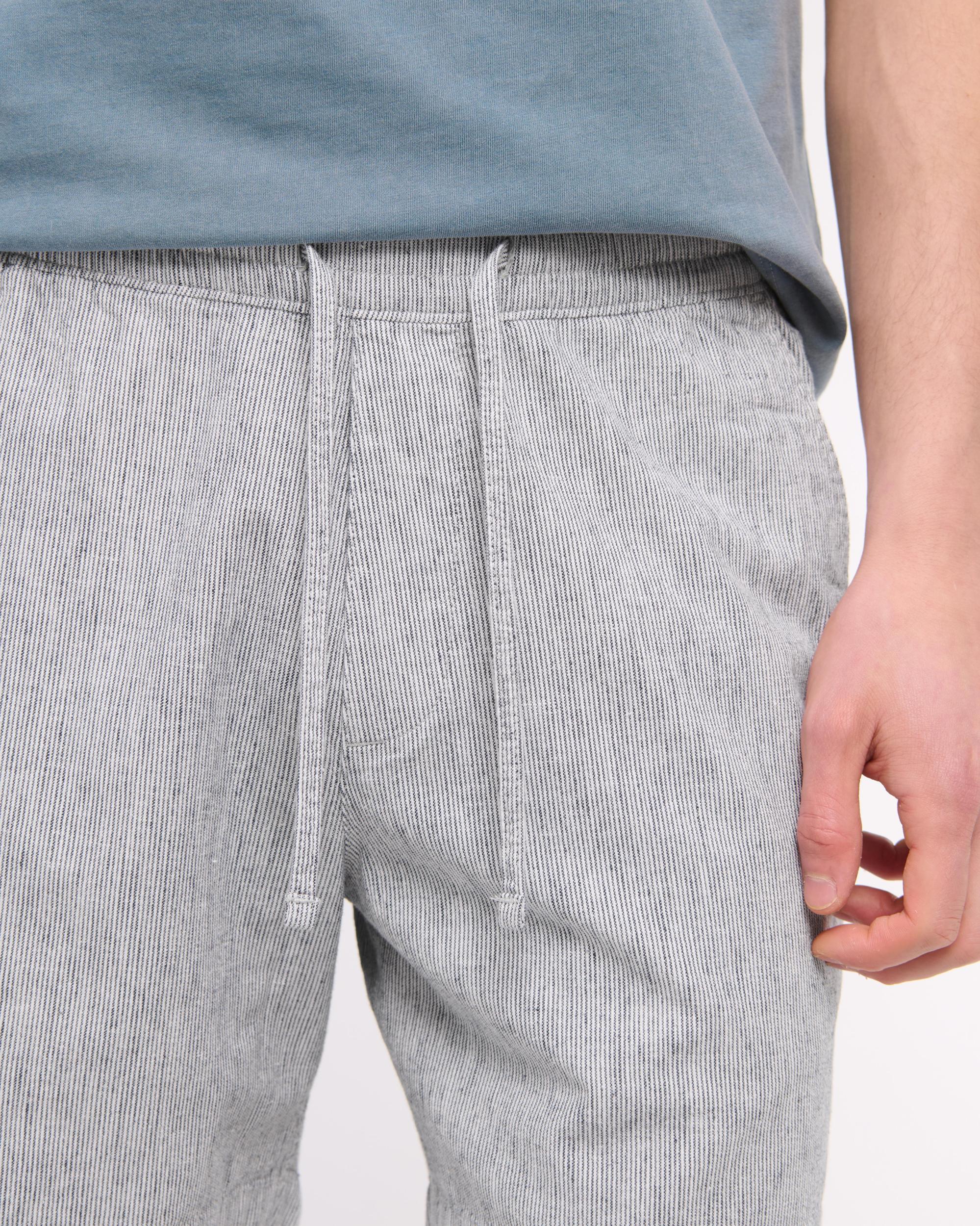 Cotton Texture Pull-On Short Product Image
