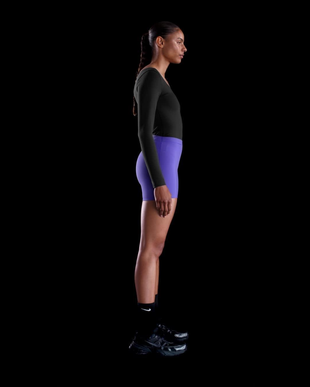 Nike Women's Form Boyshorts Product Image