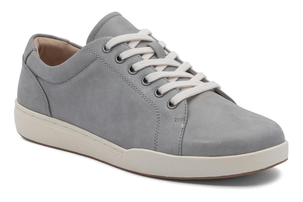 Encore Sneaker Product Image