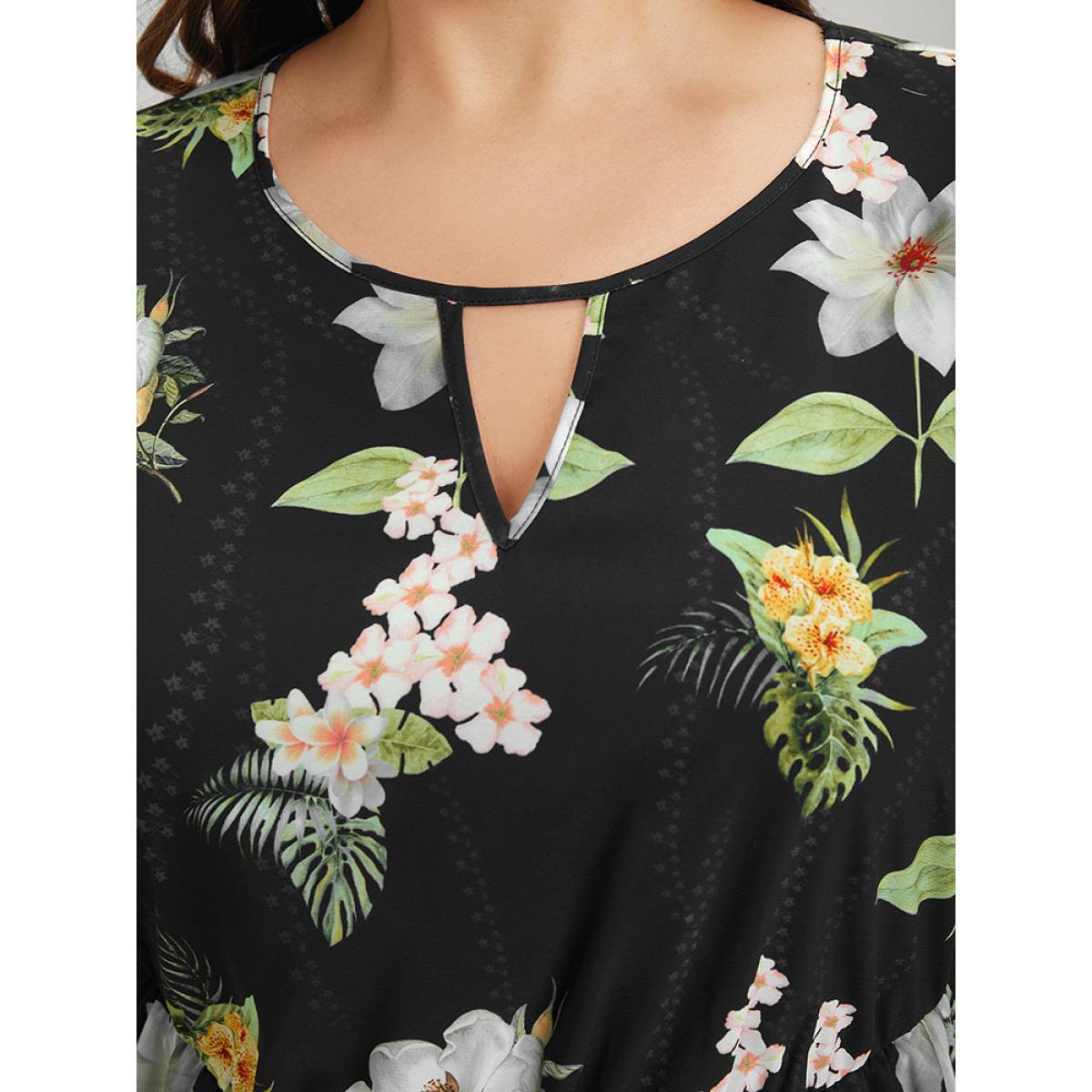 Plus Size Floral Print Ruffle Pocket Keyhole Round Neck Dress BlackFlower Women Elegant Keyhole V-neck Short sleeve Curvy Midi Dress BloomChic 10/M Product Image
