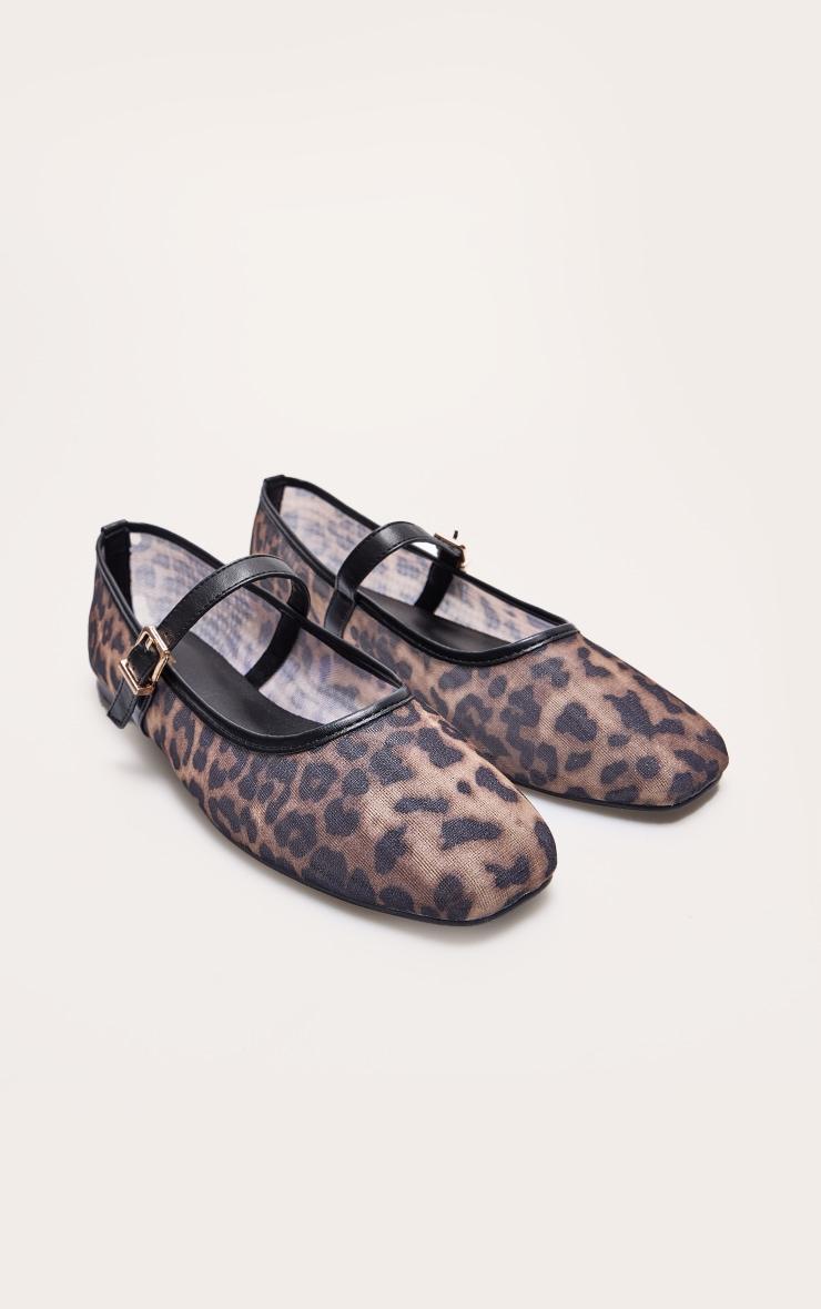 Leopard Mesh Round Toe Buckle Flat Ballet Pumps Product Image