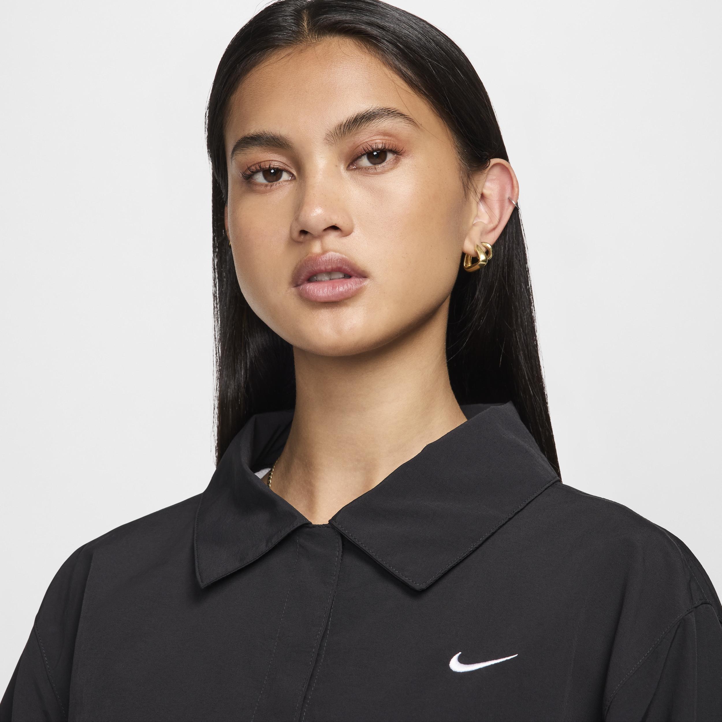 Nike Sportswear Essential Women's Oversized UV Woven Coaches' Jacket Product Image