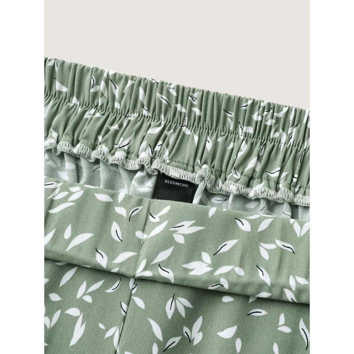 Plus Size Ditsy Floral Print Wide-Leg Pants Women LightGreen Elegant Wide Leg Mid Rise Everyday-Elegant Pants BloomChic 30/6X Product Image