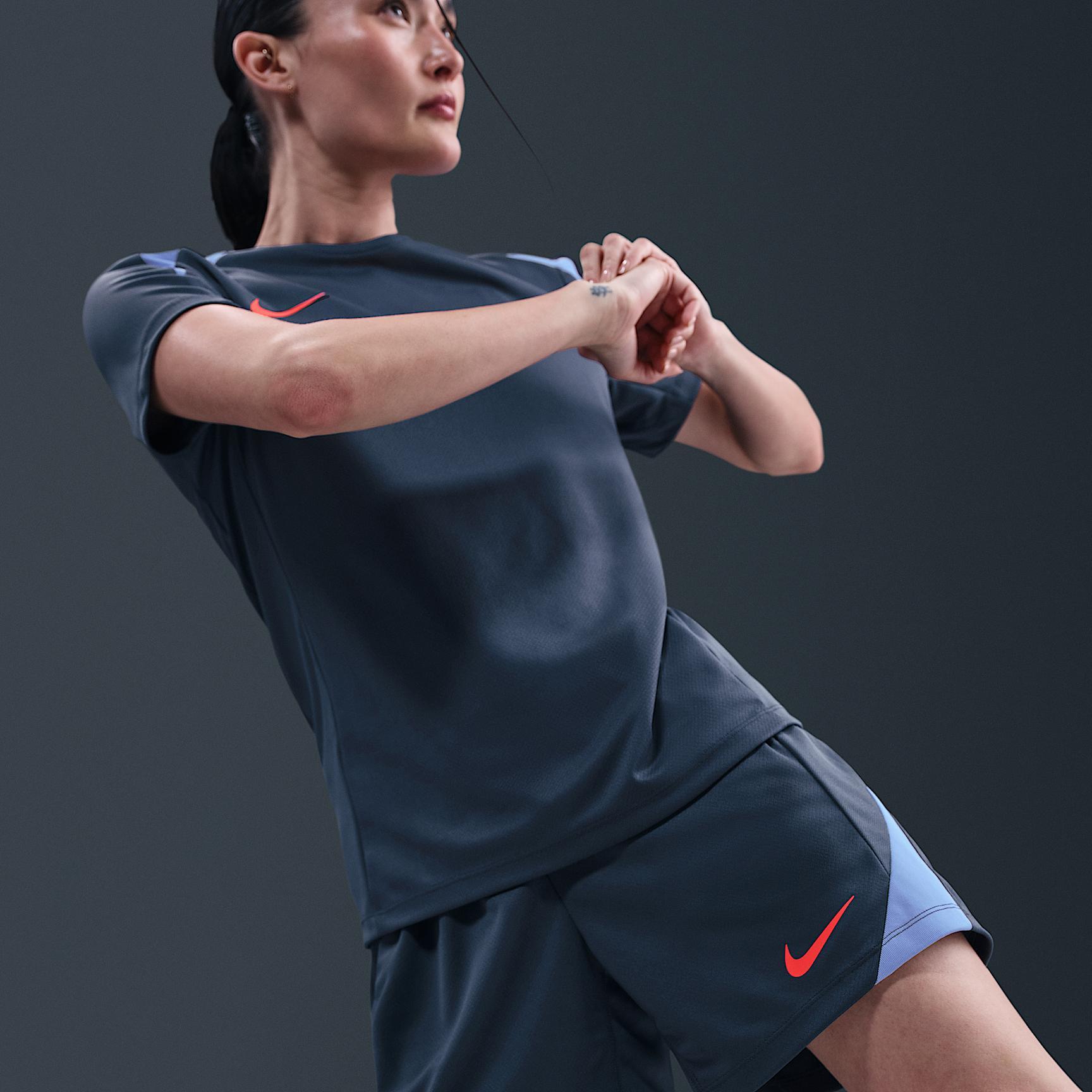 Nike Strike Women's Dri-FIT Soccer Shorts Product Image