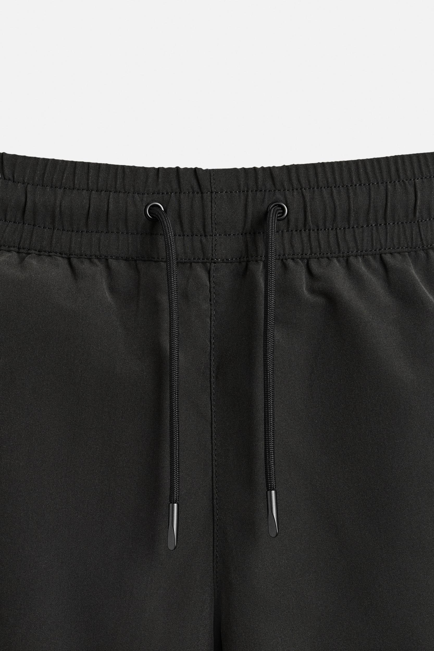 COMFORT SHORTS Product Image