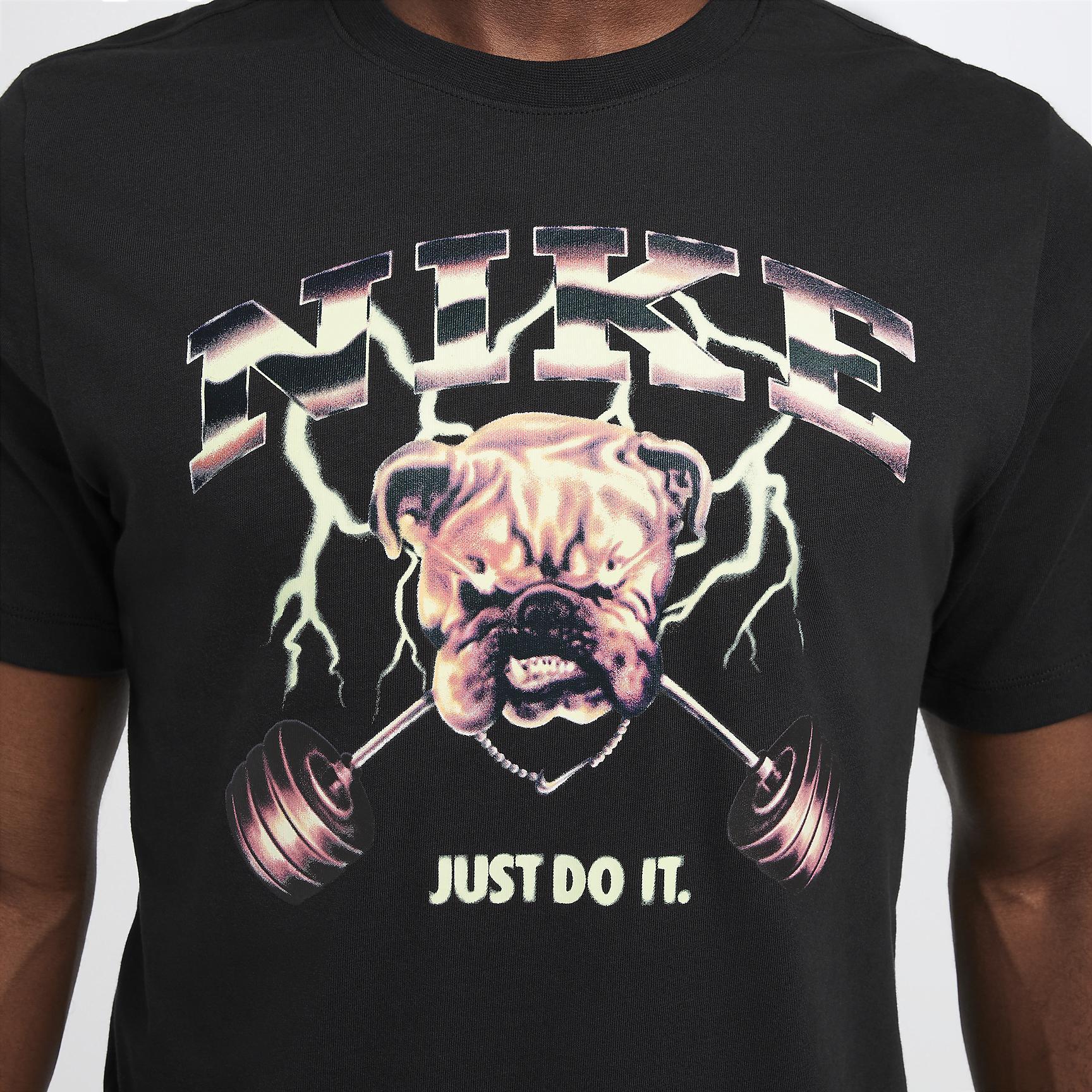 Nike Men's Fitness T-Shirt Product Image