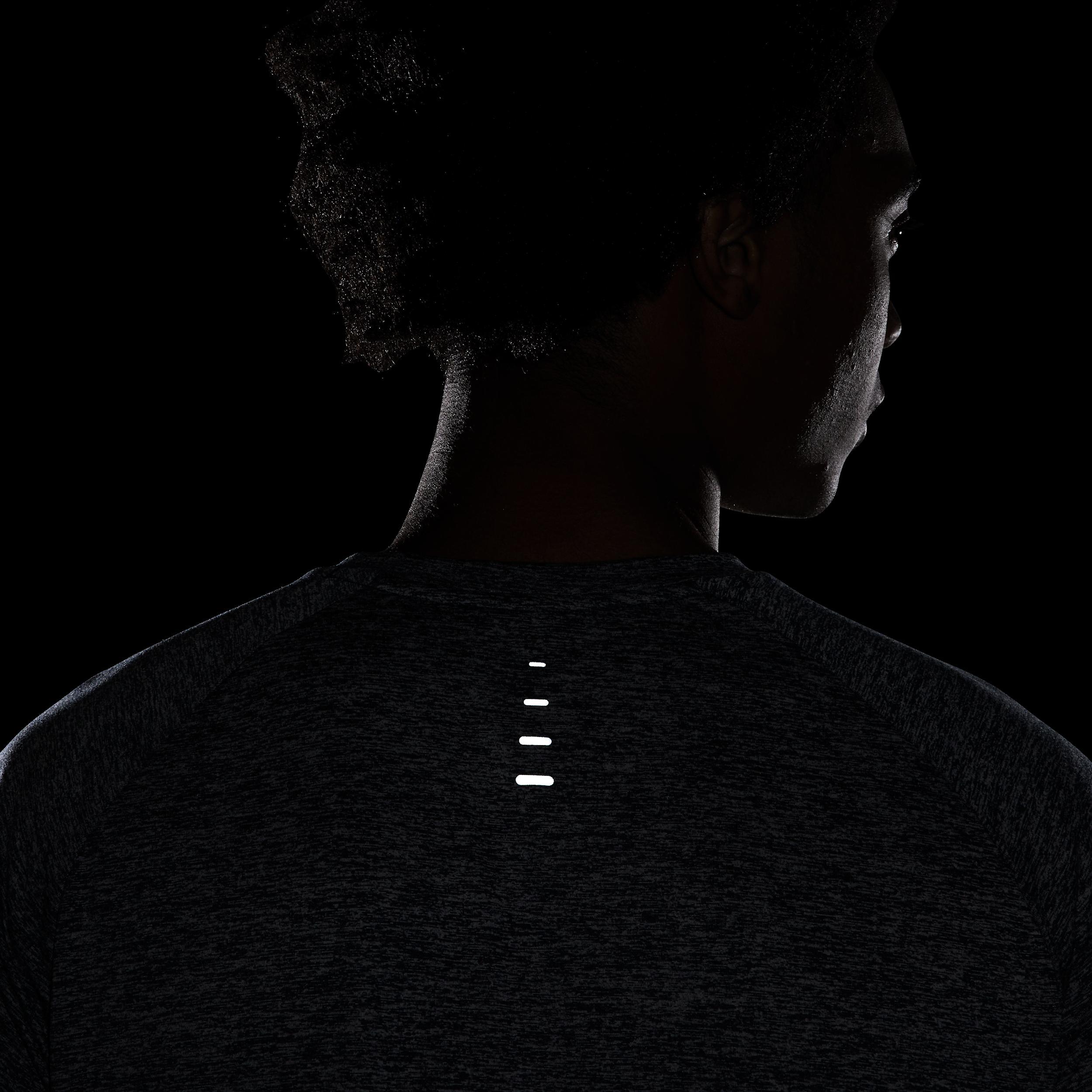 Nike Men's Stride Dri-FIT ADV Short-Sleeve Running Top Product Image