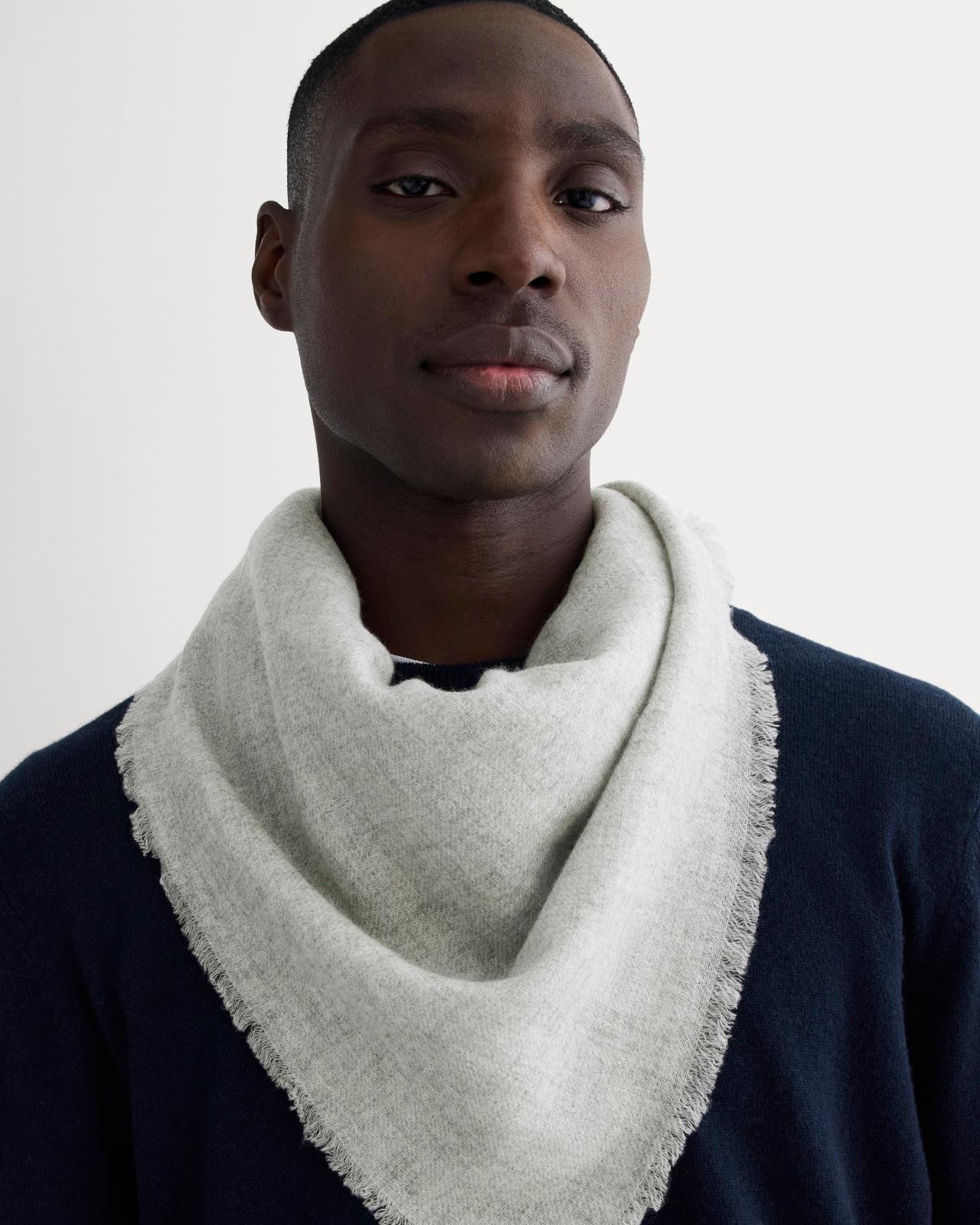 The Cashmere Feather Scarf Product Image