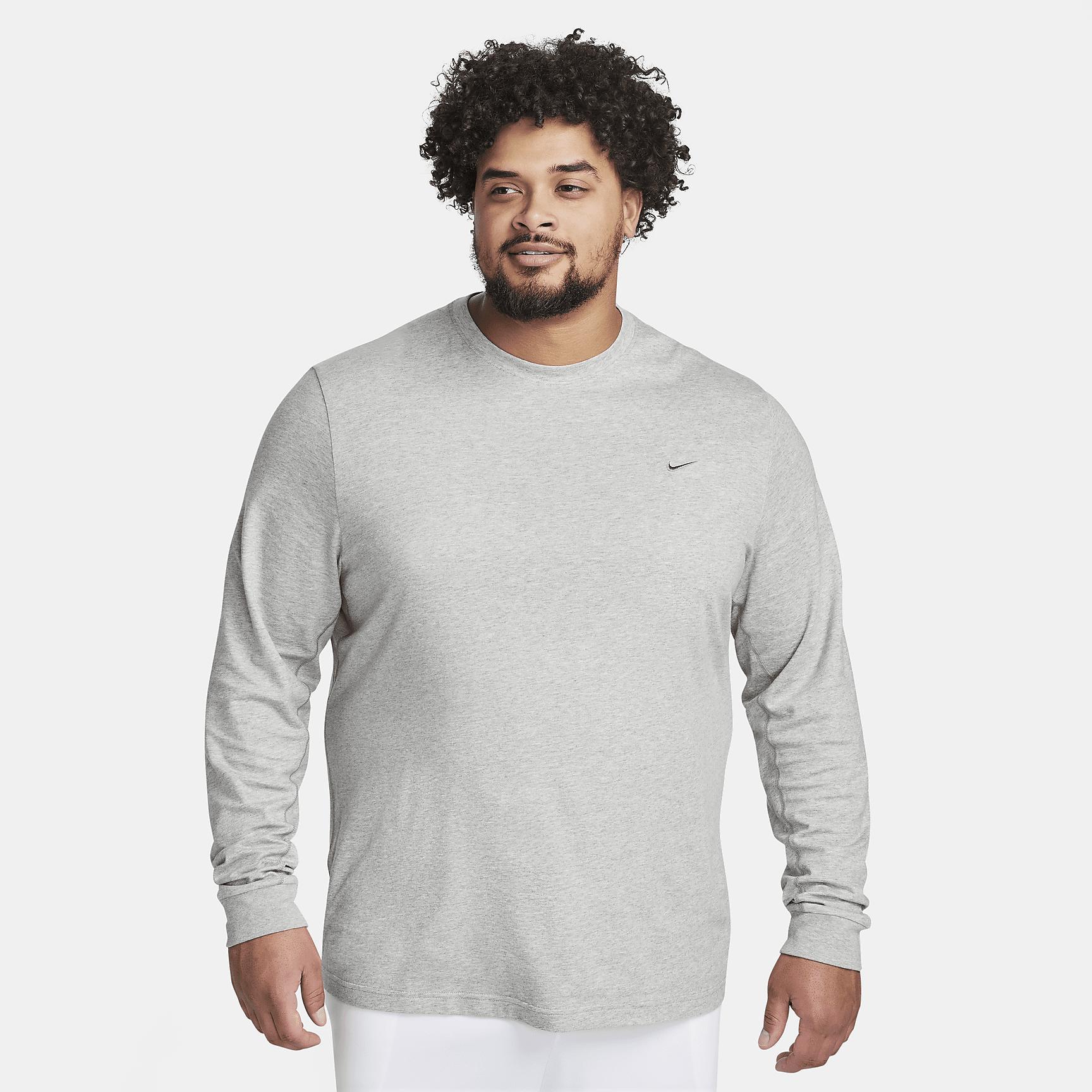 Nike Men's Primary Dri-FIT Long-Sleeve Versatile Top Product Image