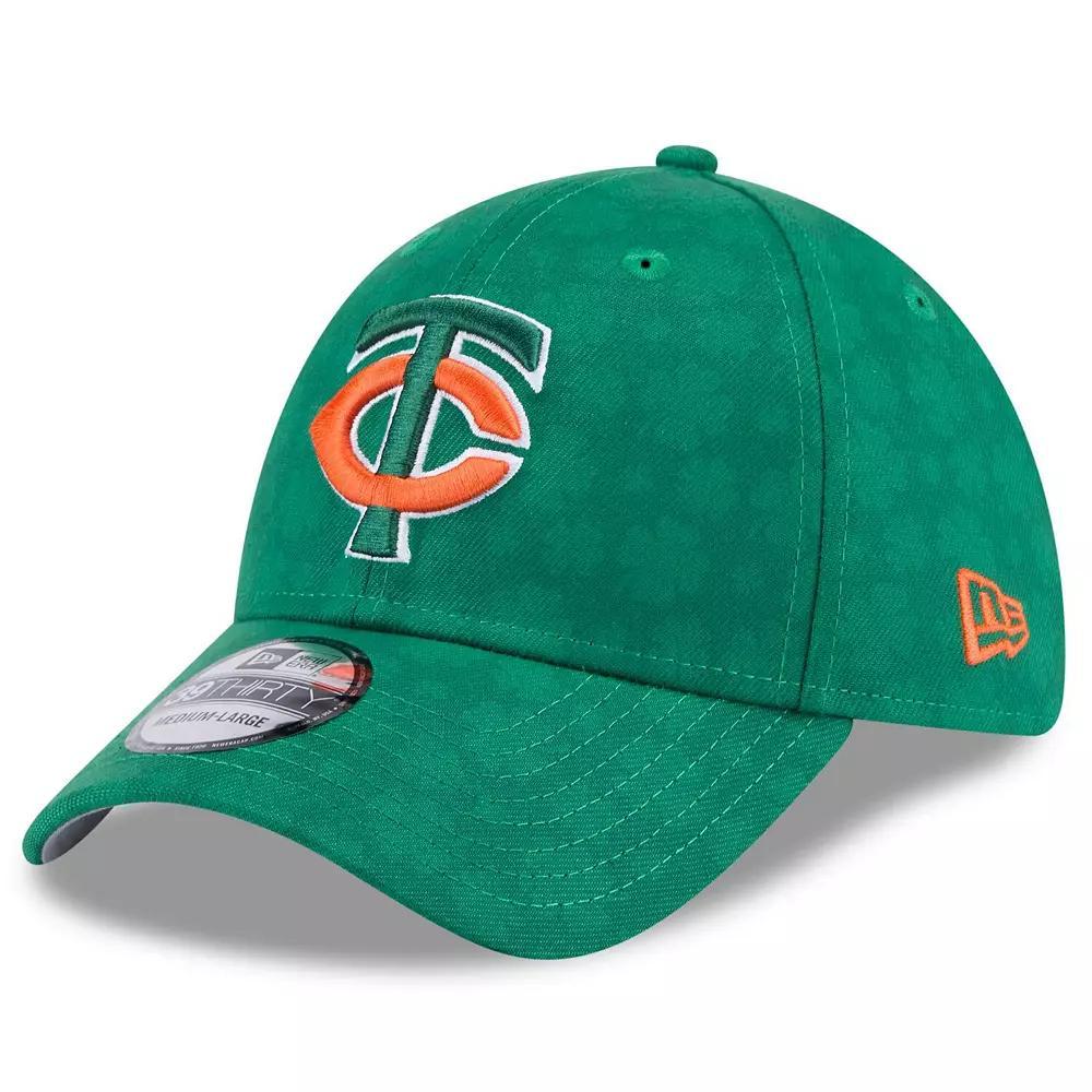 Men's New Era Kelly Green Minnesota Twins St. Patrick's Day 39THIRTY Flex Hat, Size: Medium/Large Product Image