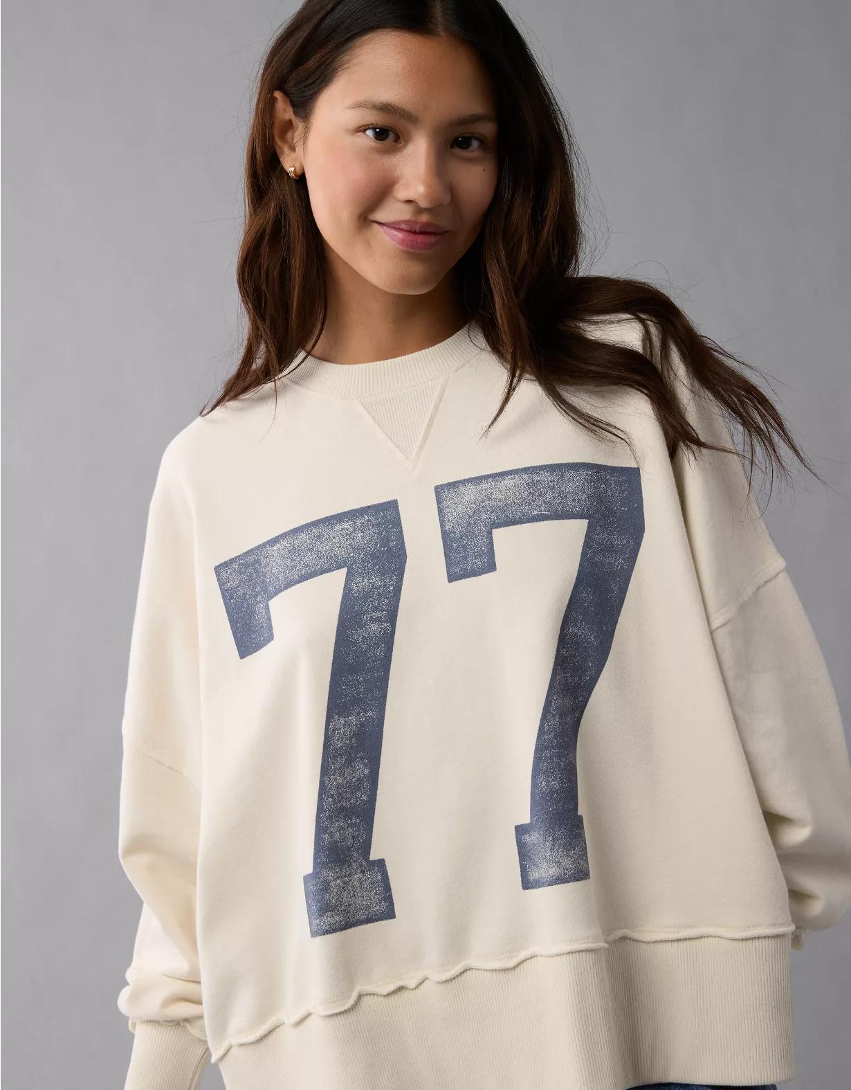 AE Big Hug Crew Neck Sweatshirt Product Image