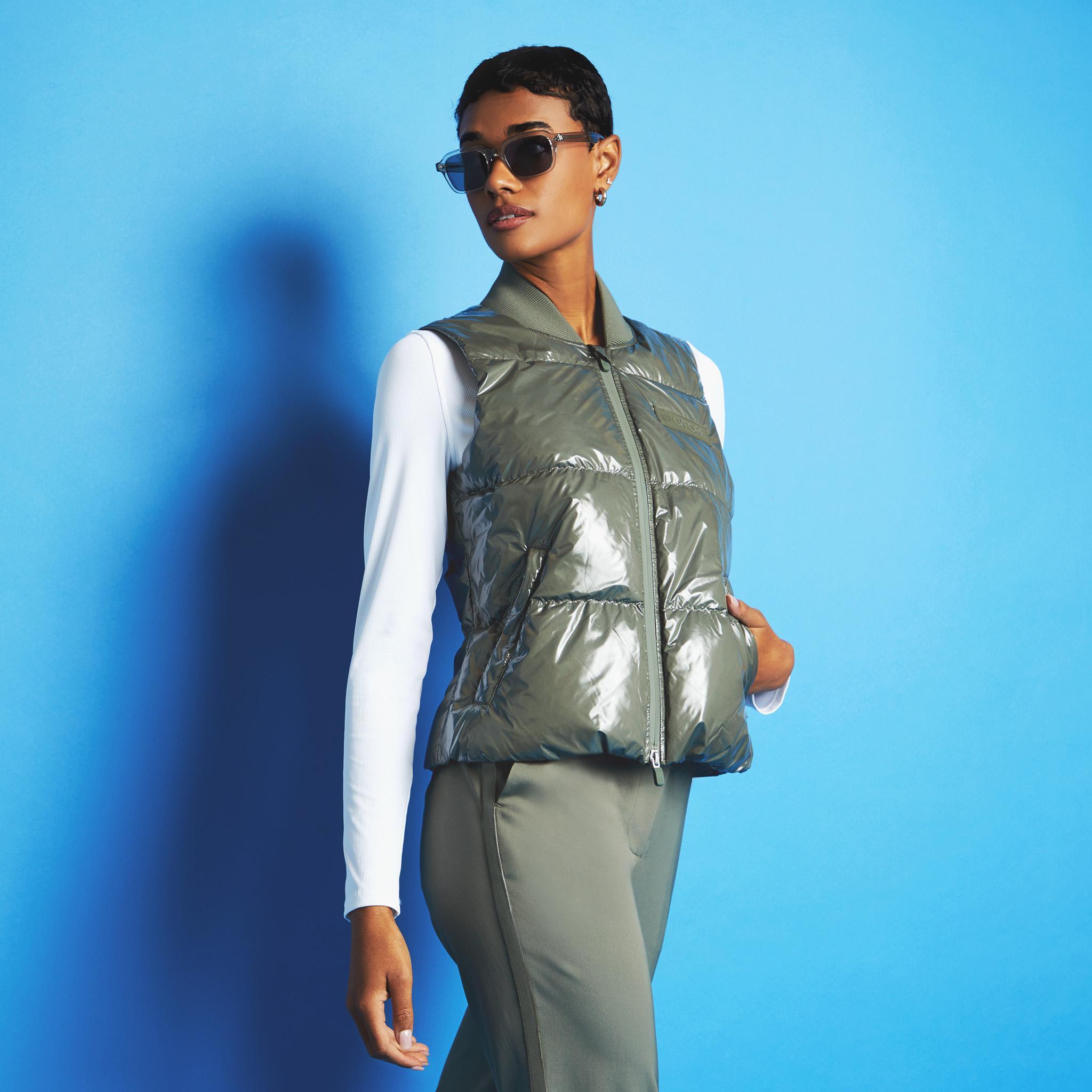 CIRCLE G'S COATED NYLON QUILTED PUFFER VEST Product Image