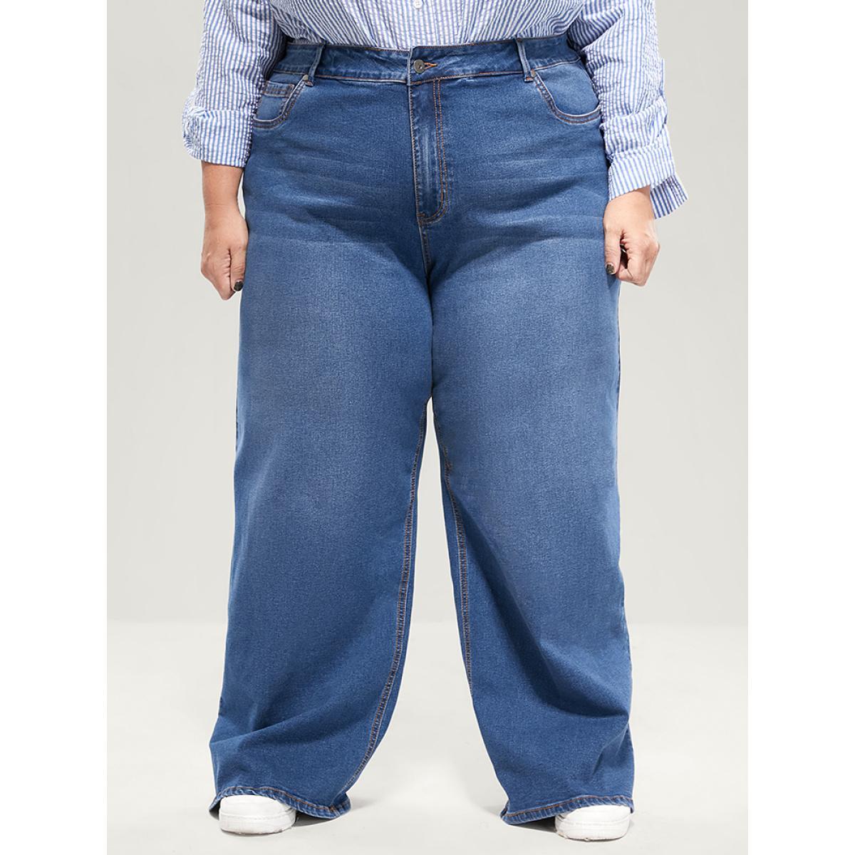 Plus Size Straight Moderately Stretchy High Rise Dark Wash Sculpt Waist Jeans Women DarkBlue Casual Plain Medium stretch Pocket Jeans BloomChic 16/1X Product Image