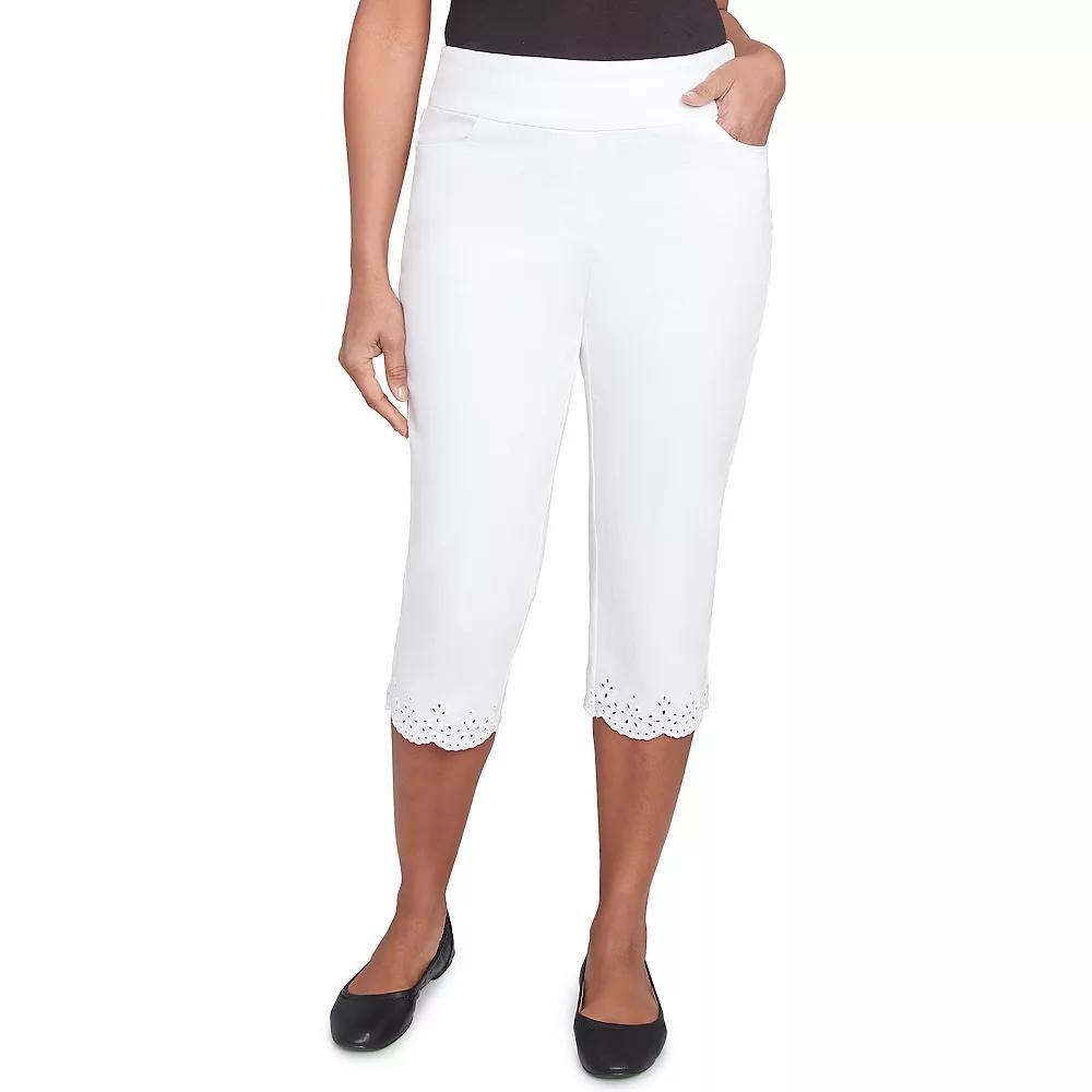 Women's Alfred Dunner Eyelet Cuff Capri Pants, Size: 18, White Product Image