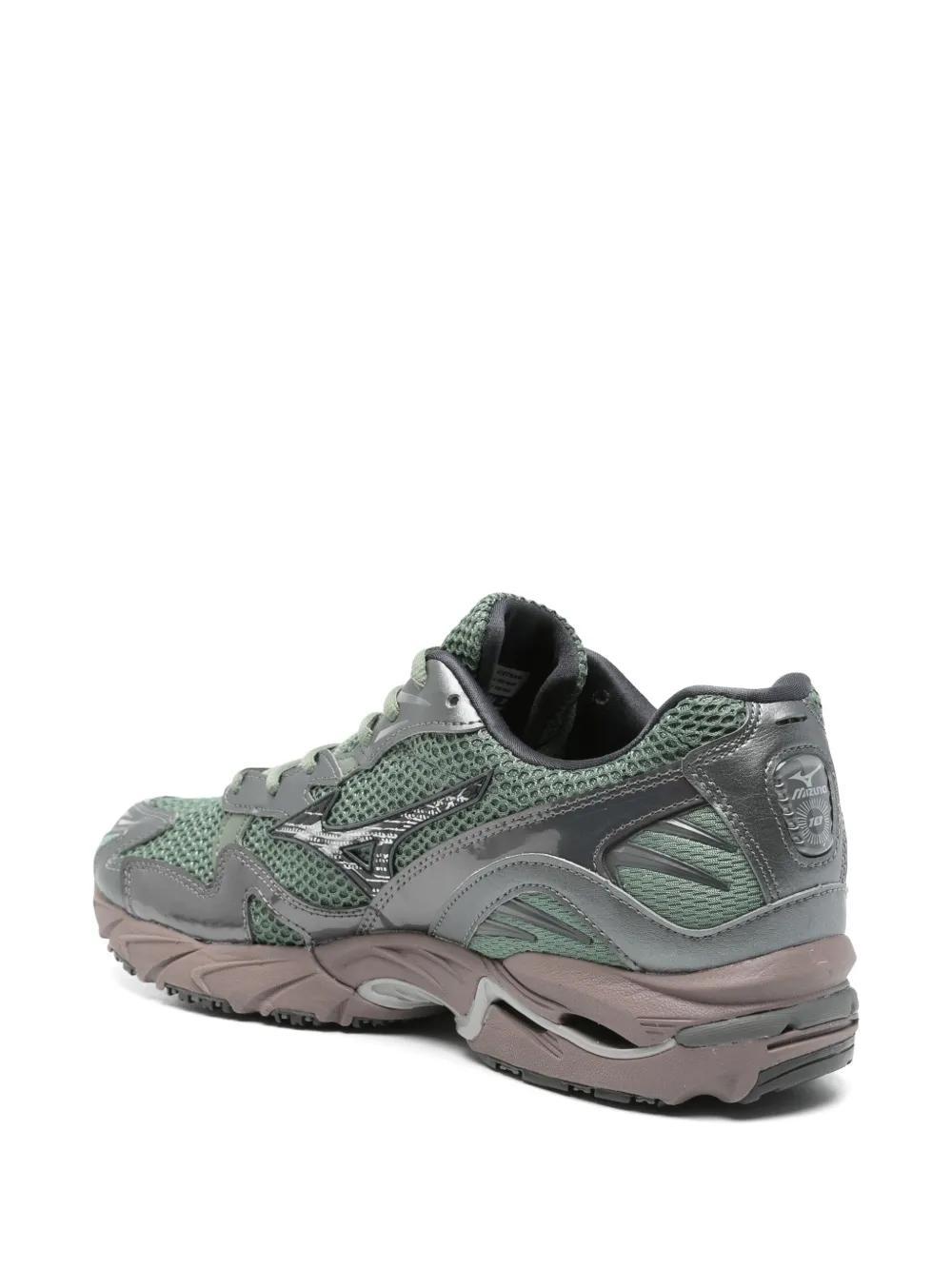 Wave Rider 10 sneakers Product Image