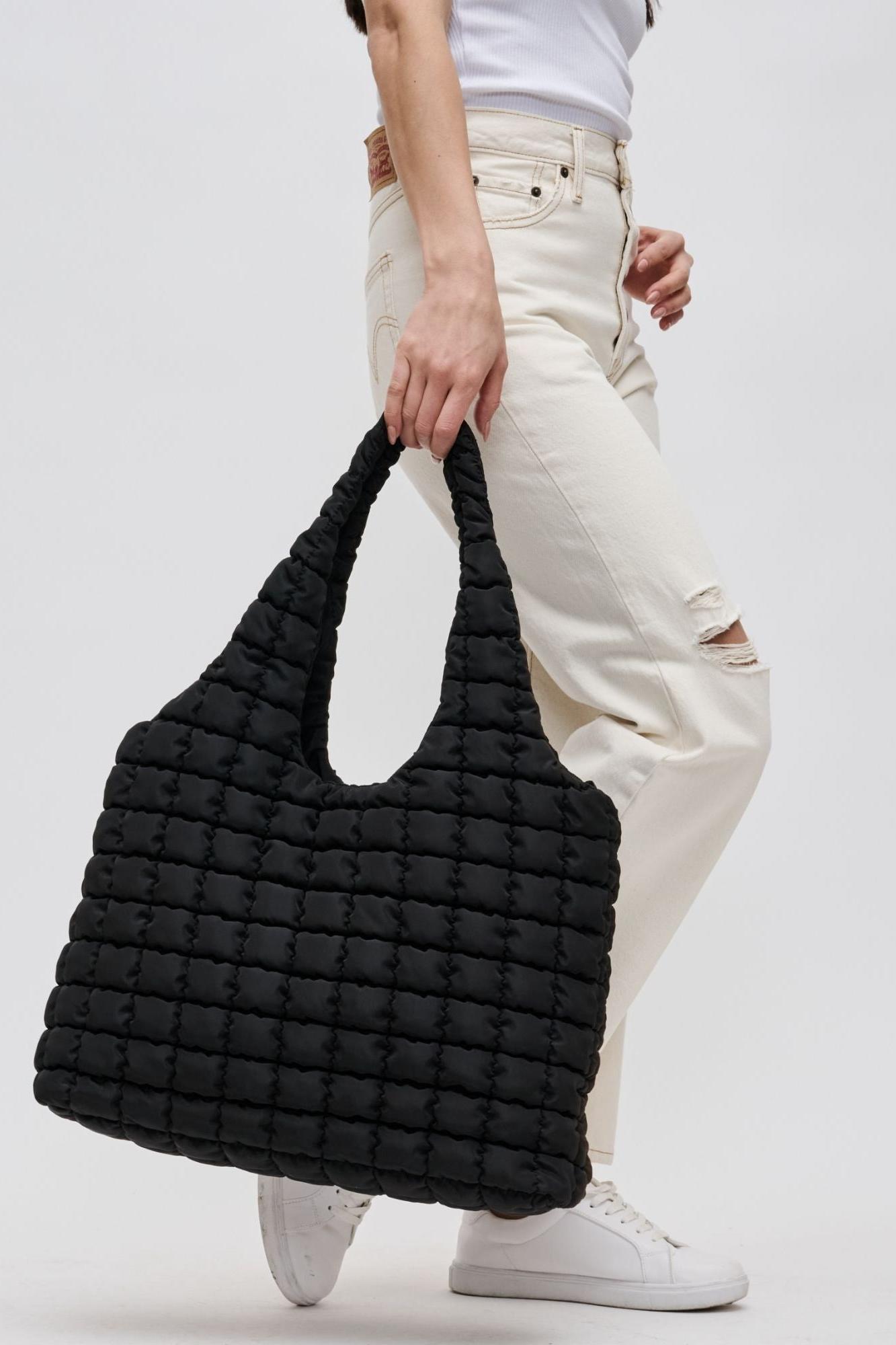 Elevate Hobo Product Image