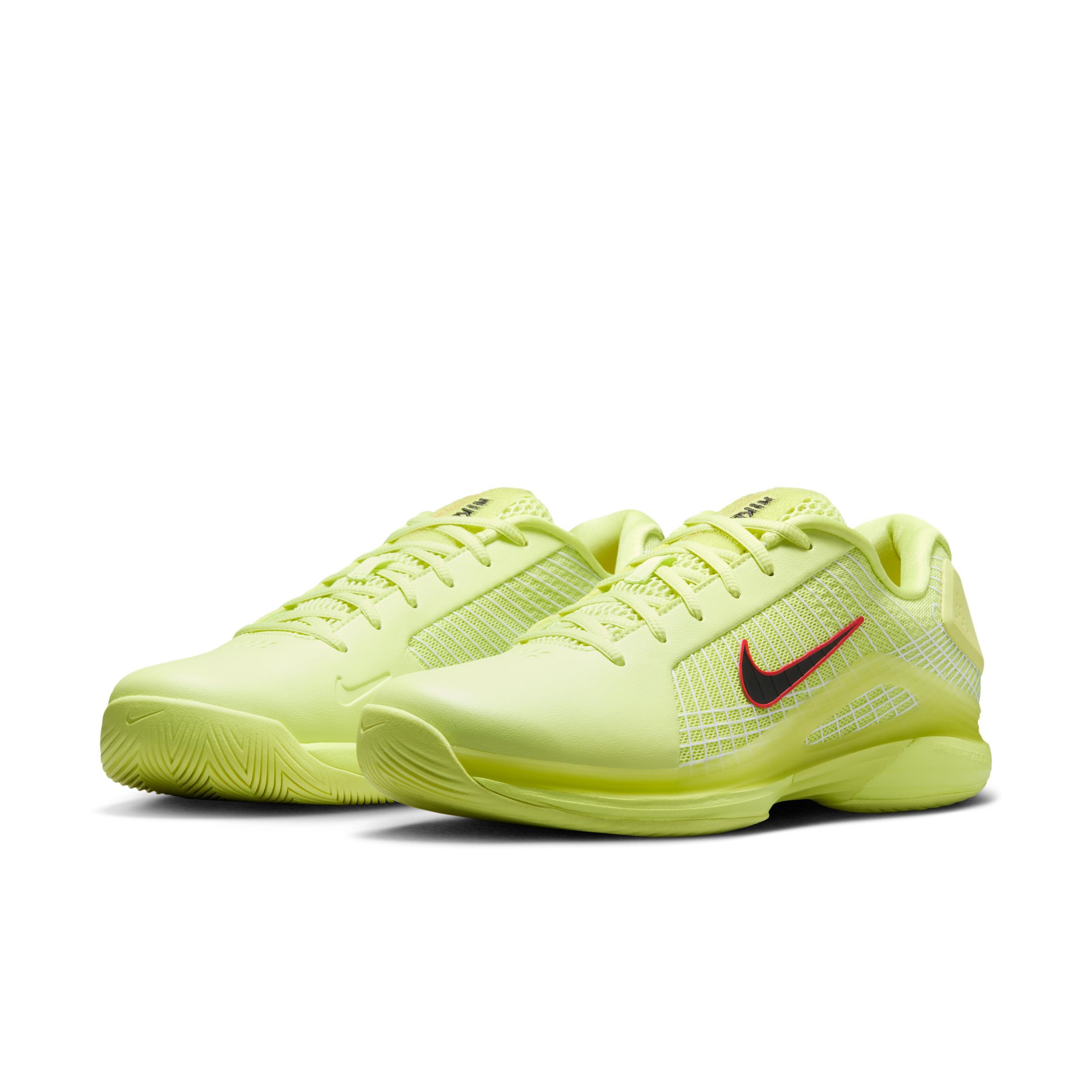 Nike Men's Vapor 12 Hypersmash Hard Court Tennis Shoes Product Image
