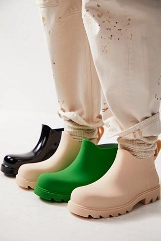 High Street Rain Boots Product Image