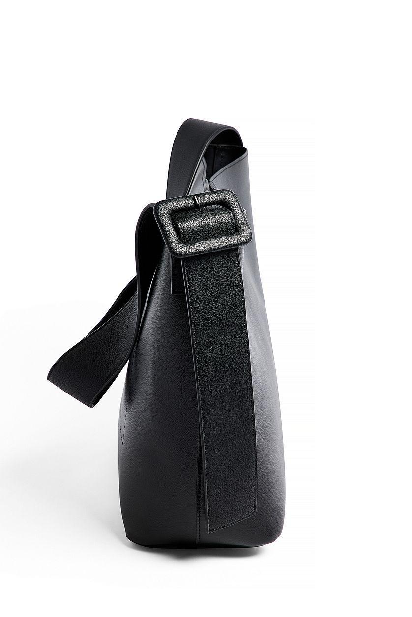 Buckle Totebag Product Image