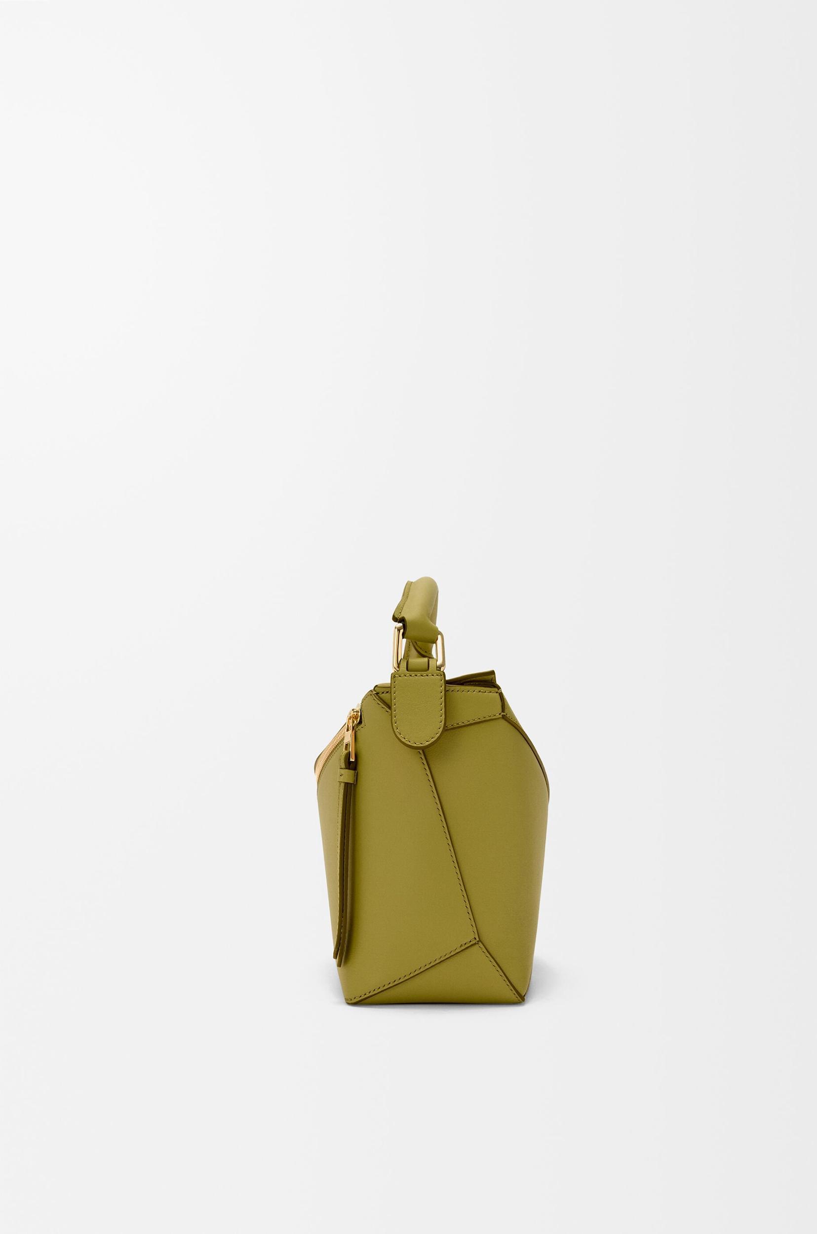 Small Puzzle Edge bag in classic calfskin Product Image